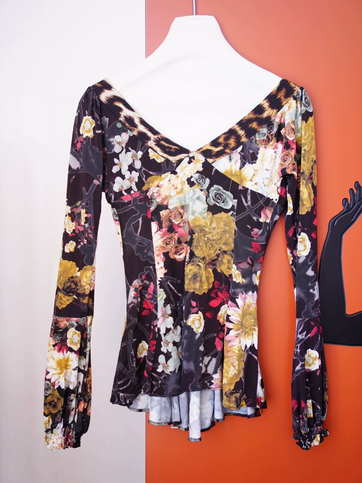 Just Cavalli Just Cavalli 2008 Animal Floral Fitted Women's Top Size XS / US 0-2 / IT 36-38 - 9 Thumbnail