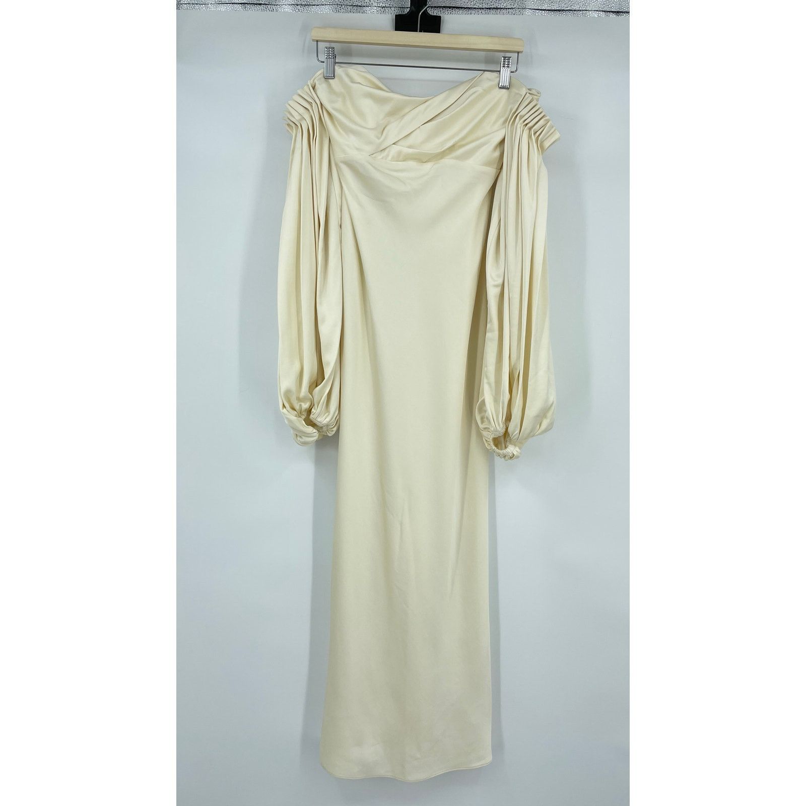 significant other danika long-sleeve off-the-shoulder satin maxi dress DANIKA OFF SHOULDER DRESS