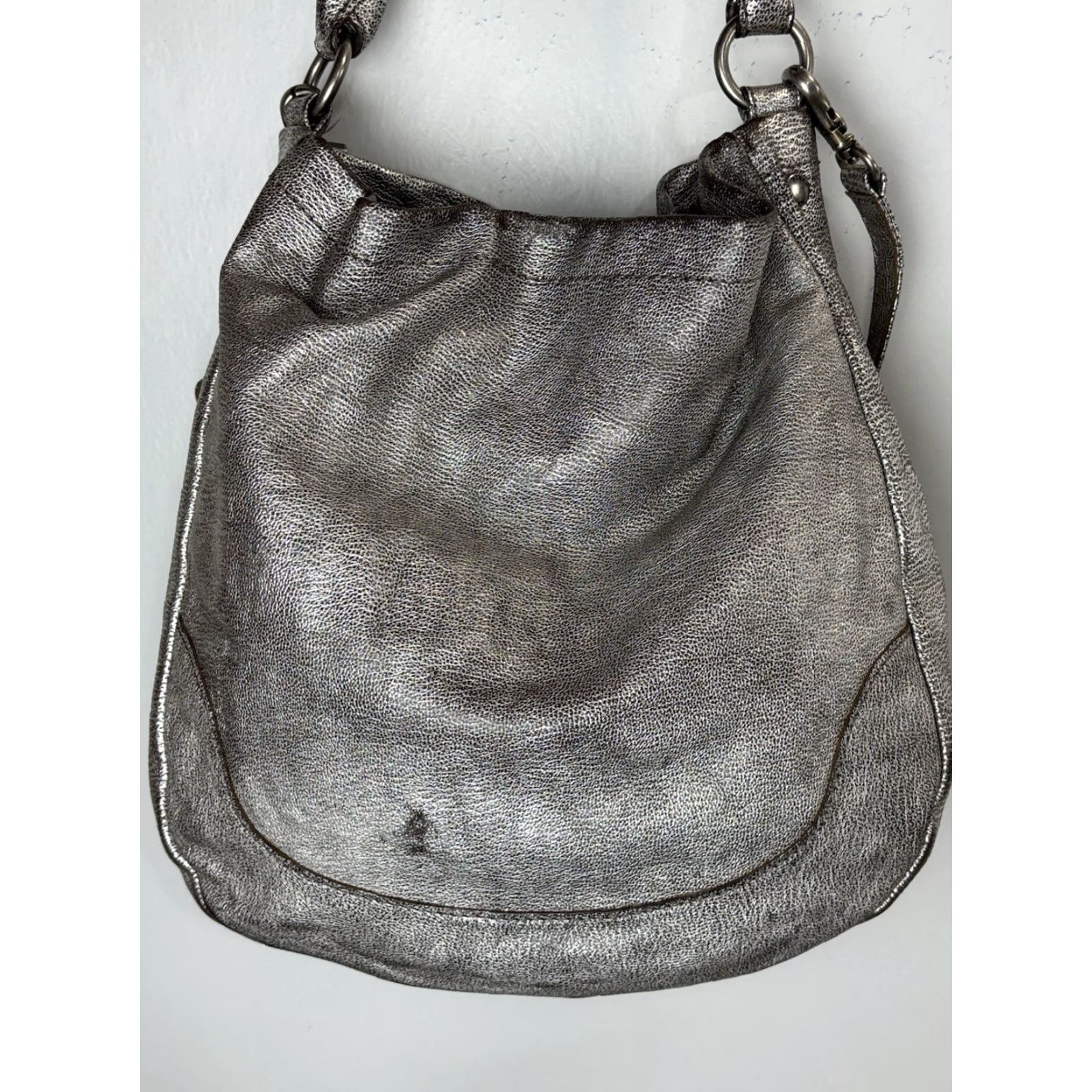 Frye Frye Melissa Hobo Bag Silver Leather Magnetic Top Handle Purse Women Medium Size M / US 6-8 / IT 42-44 - 4 Thumbnail