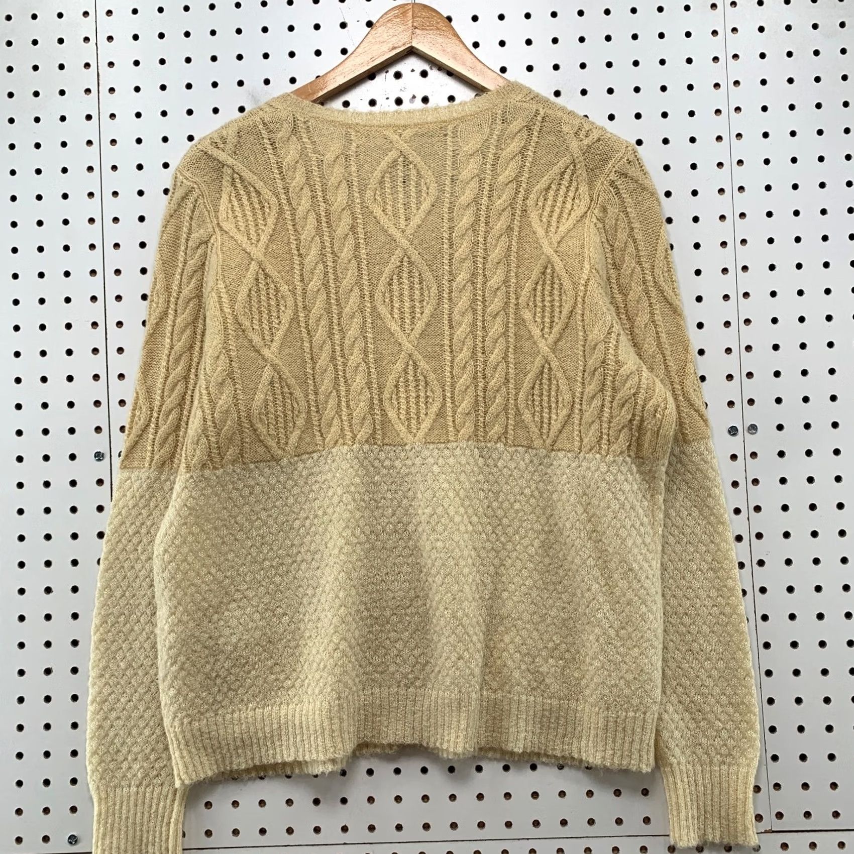 Vintage Woolrich Wool Mohair Cardigan Sweater Womens Large Beige Cable Knit Two Tone Size L / US 10 / IT 46 - 3 Thumbnail