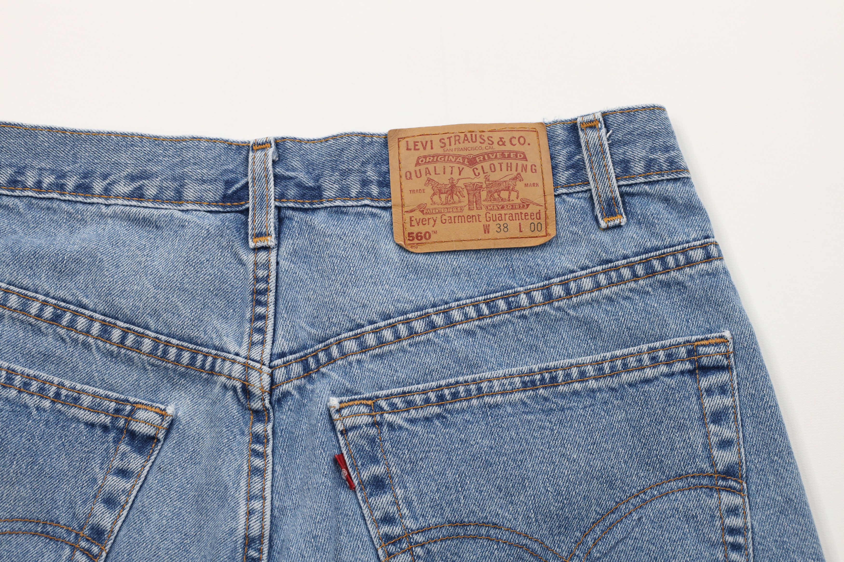 Levi's Vintage Y2K 2000 Levis 560 Fit Baggy Denim Shorts Blue USA Size US 38 / EU 54 - 9 Thumbnail