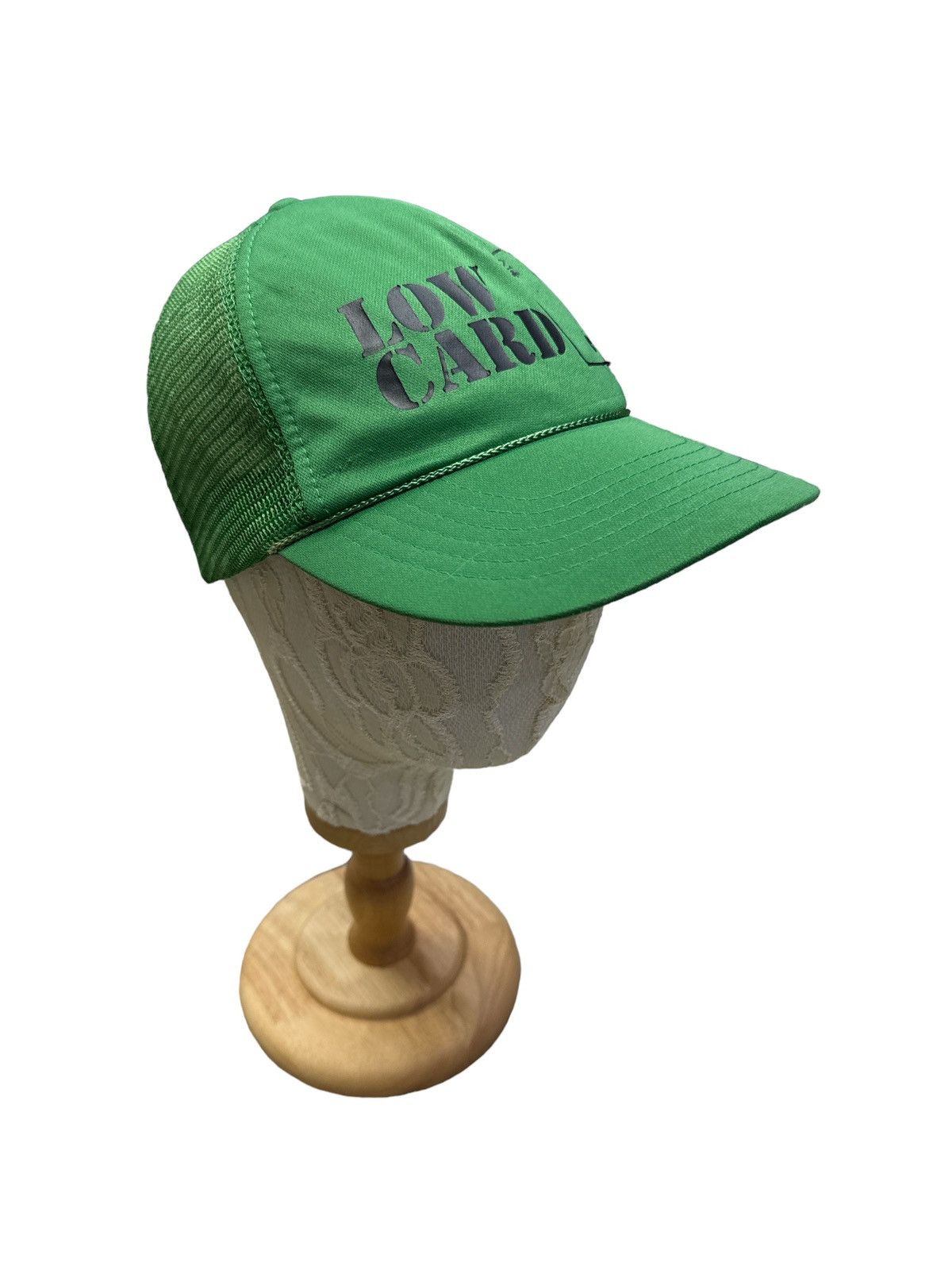 Vintage VINTAGE LOW CARD MAGAZINE SKATEBOARD TRUCKER CAP Size ONE SIZE - 2 Thumbnail