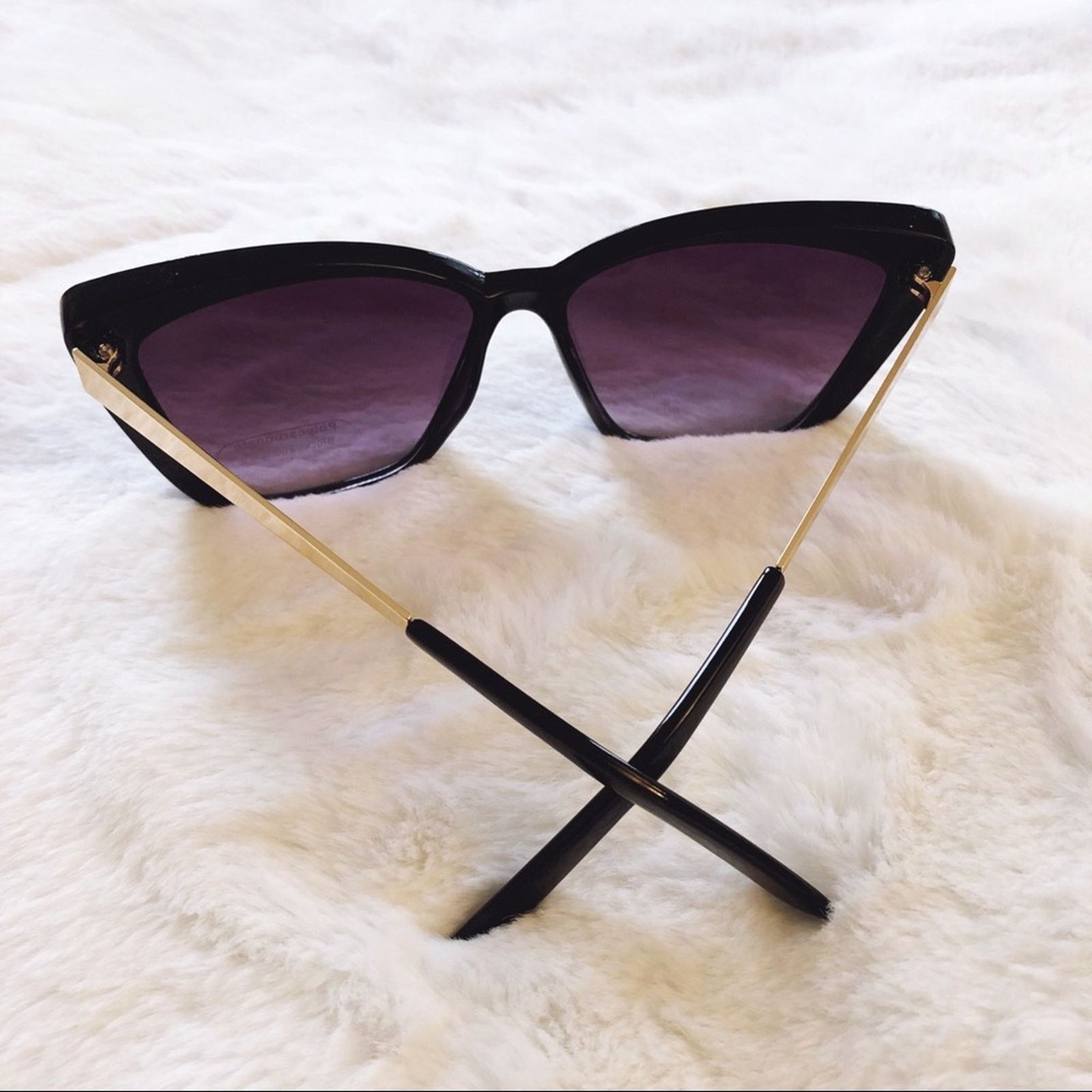 Other Hannah Black Oversized Cat Eye Sunglasses Size ONE SIZE - 10 Thumbnail