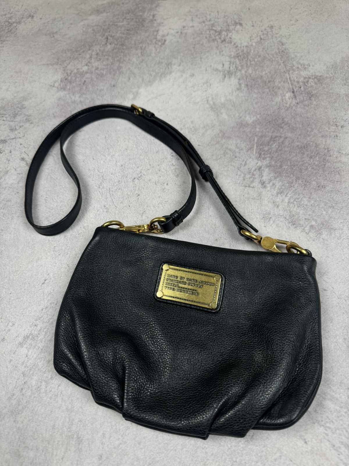 Marc Jacobs Marc Jacobs the mini cushion bag in black Size ONE SIZE - 2 Thumbnail