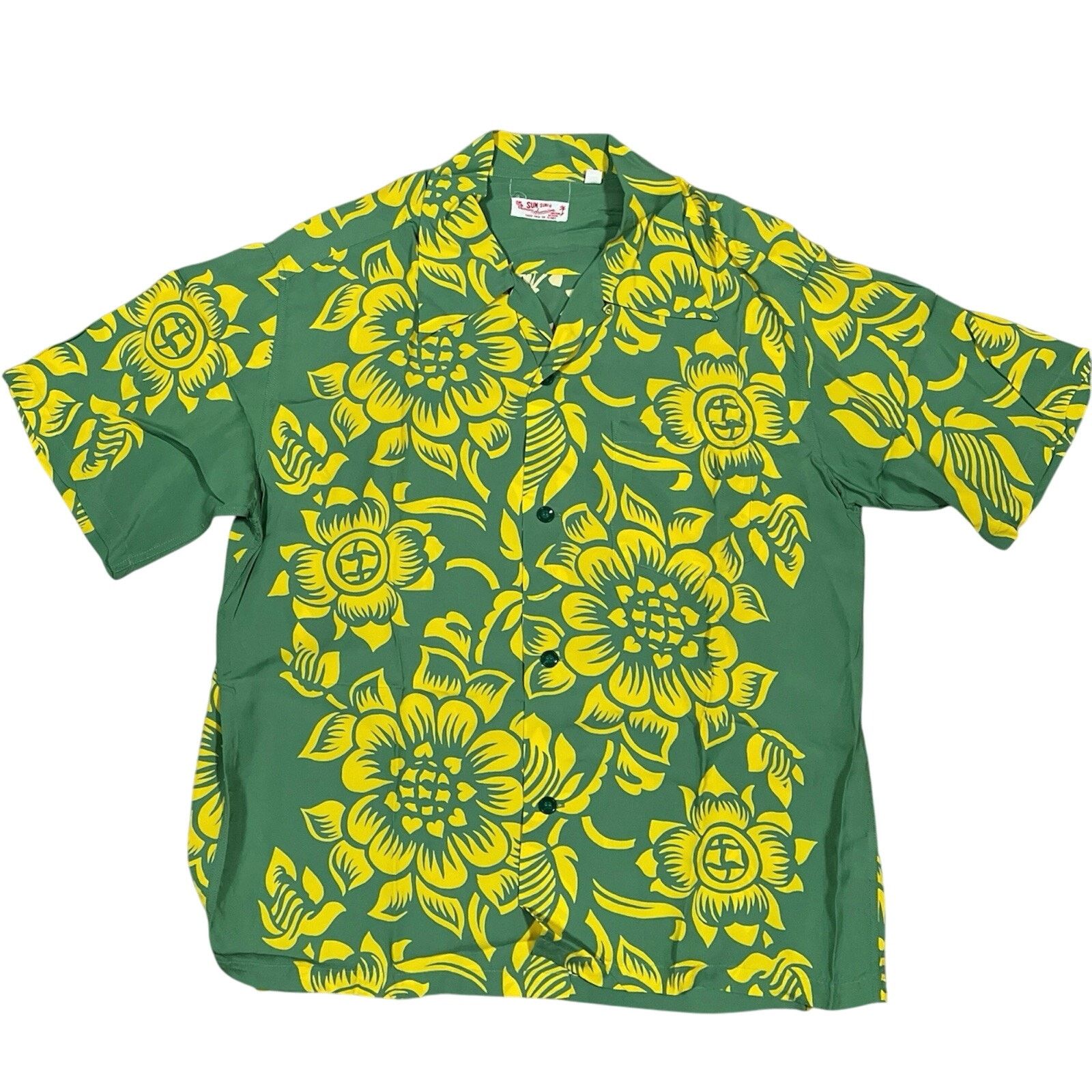 Sun Surf 100% Rayon Green Yellow Floral Aloha Shirt Japan
