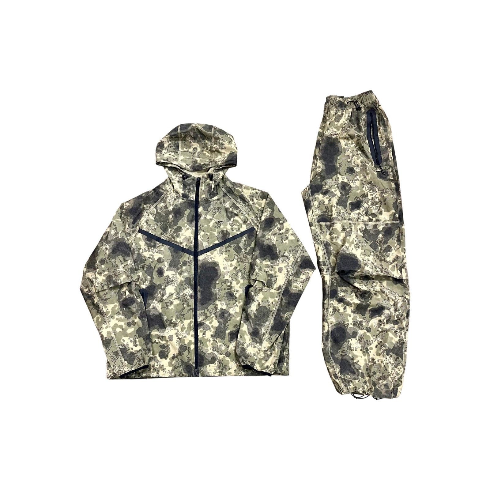 Nike Nike Digi Camo Tech Muilticolor Track Suit Size US M / EU 48-50 / 2 - 1 Thumbnail