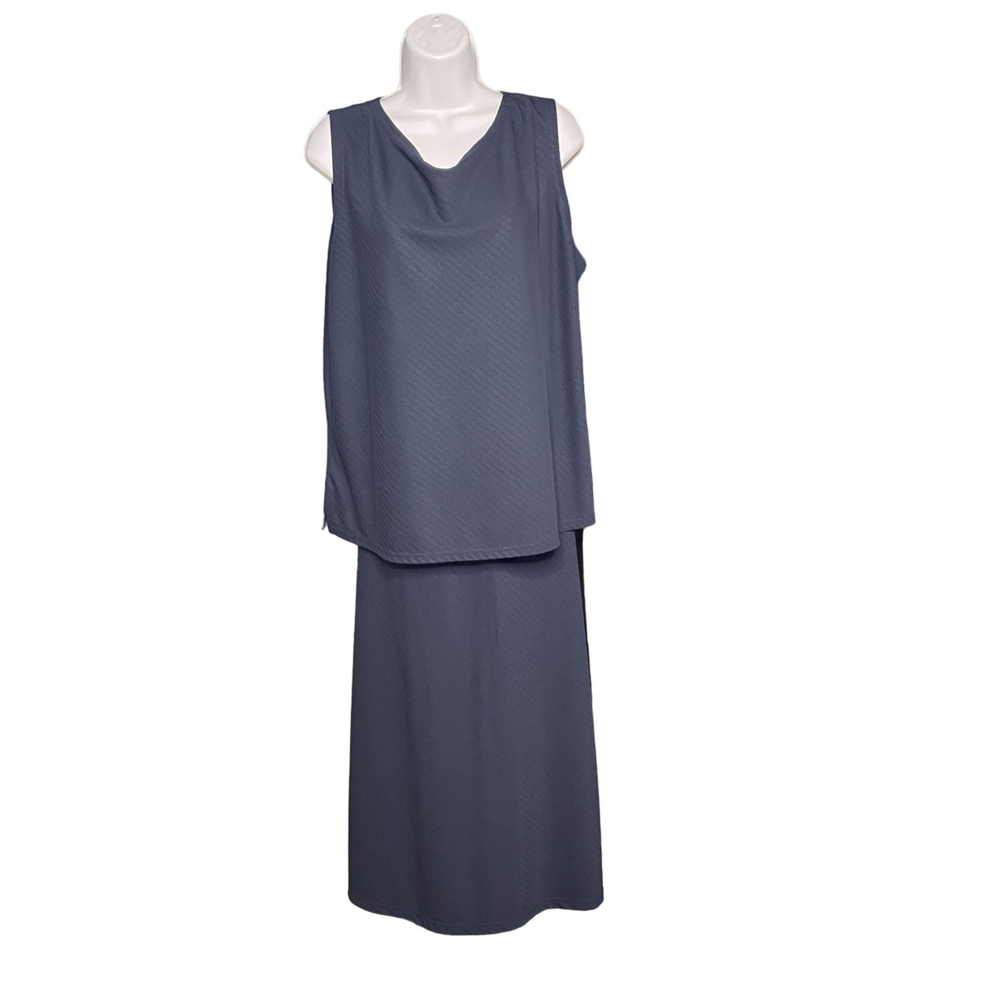Other Womans Seperate Skirt Sleeveless Tunic Top Plus Size 2X Vin Size XXL / US 16-18 / IT 52-54 - 1 Thumbnail