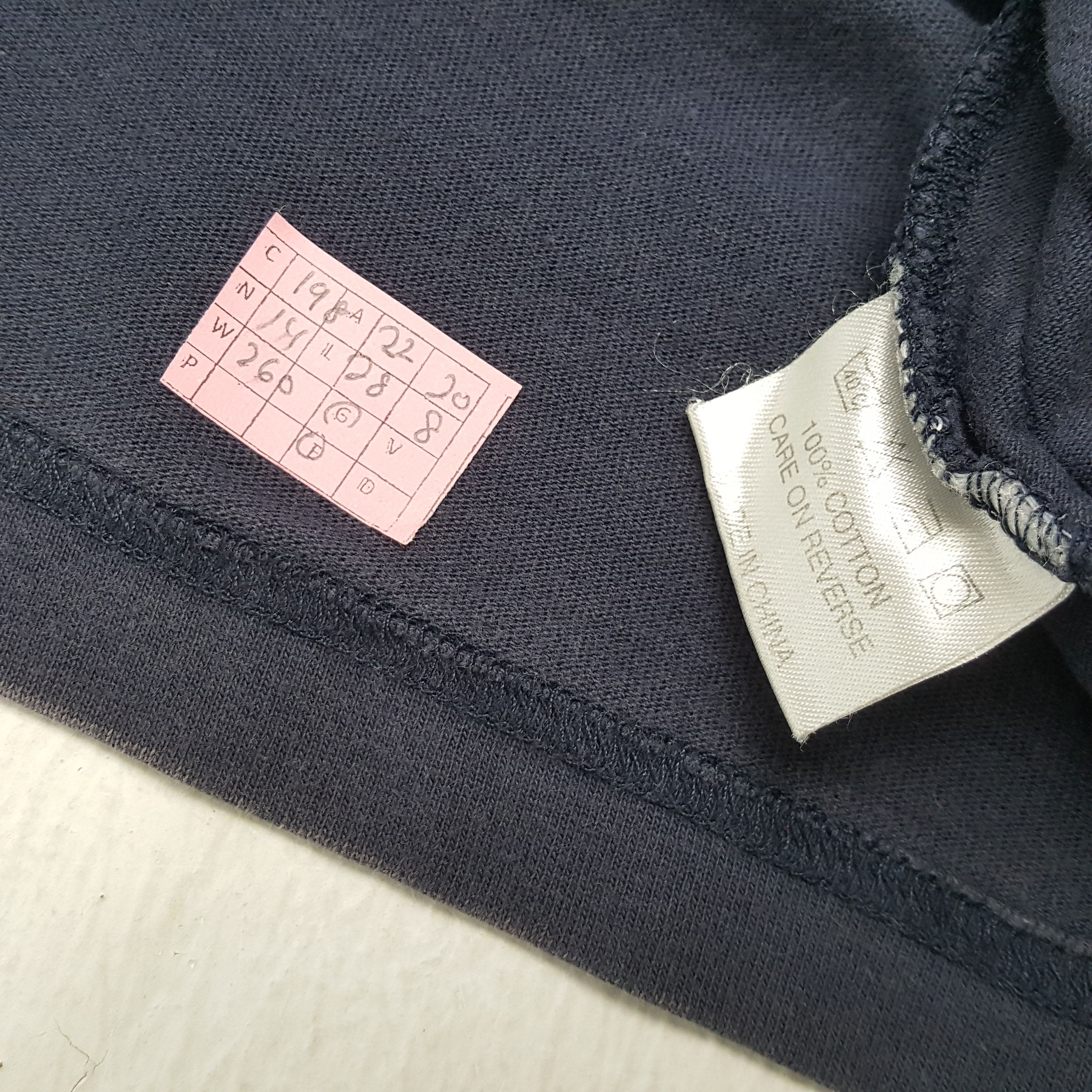 Vintage × Yves Saint Laurent YVES SAINT LAURENT Fashion Style Pocket Logo Design Tshirt Size US L / EU 52-54 / 3 - 5 Thumbnail