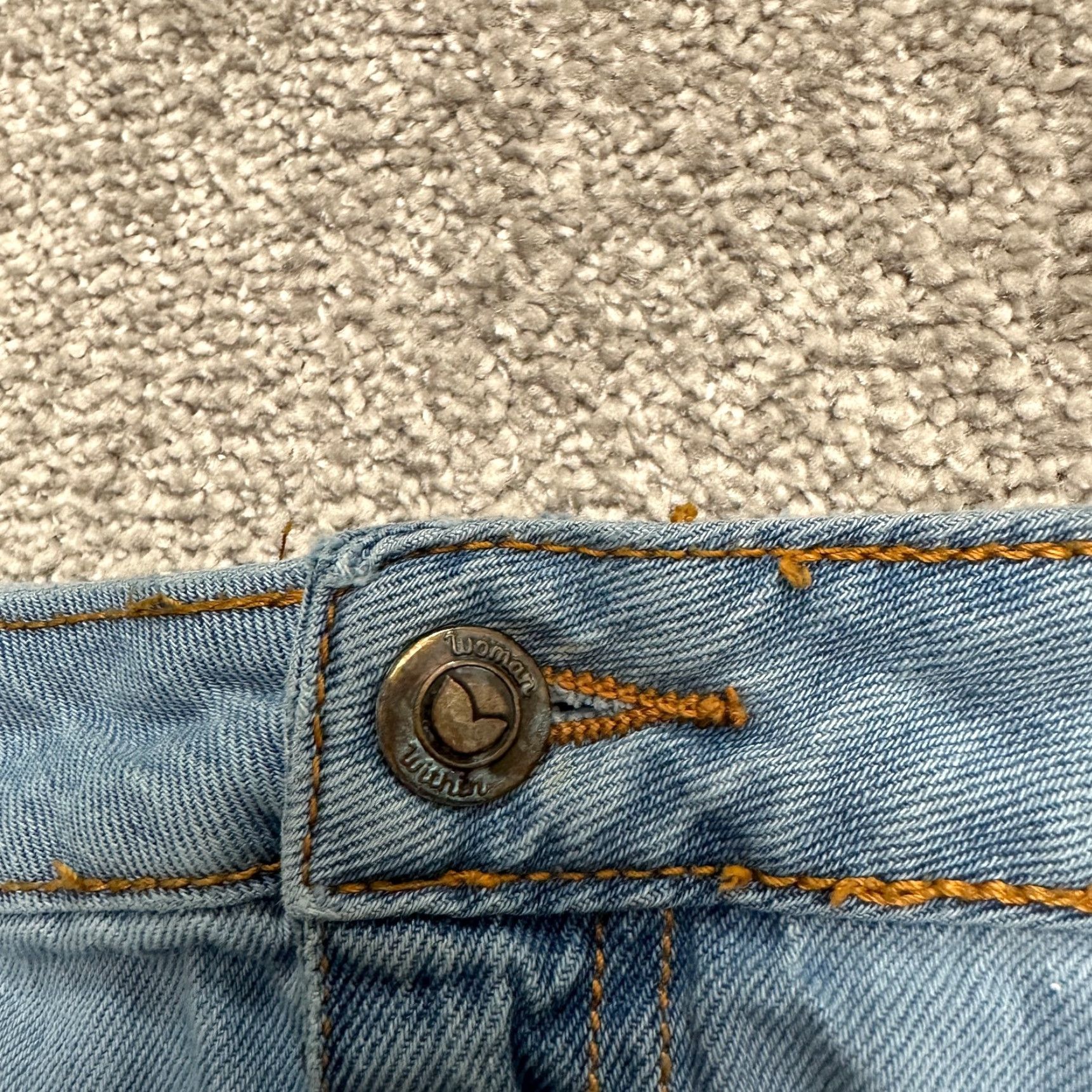 Vintage Woman Within Jeans Jeans Adult 14W Plus 33x28.5 Blue Denim 5-Pocket Button Closure Light Wash Womens Size 36" / US 14 / IT 50 - 4 Thumbnail