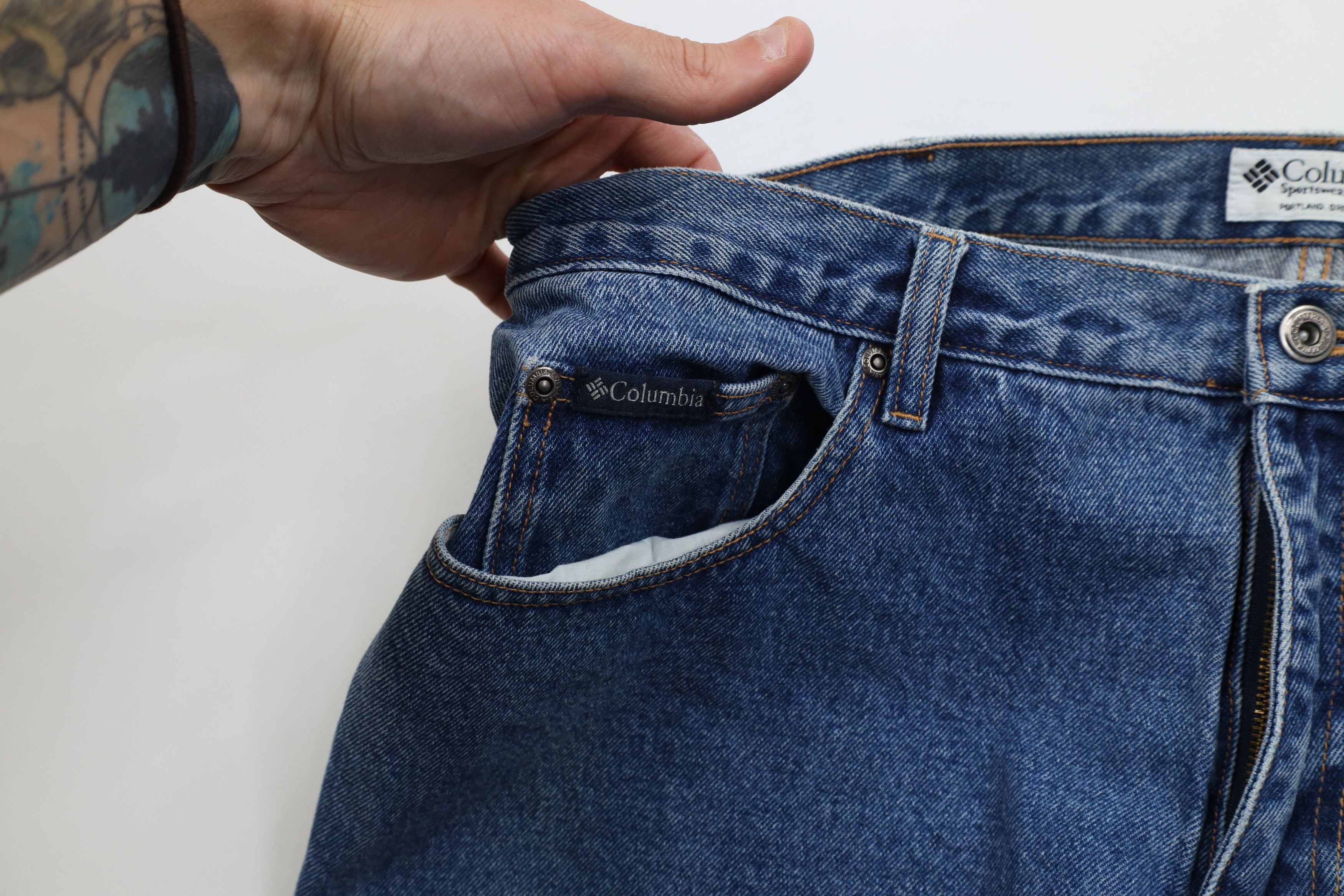 Columbia Vintage 90s Columbia Spell Out Relaxed Wide Leg Denim Jeans Size US 38 / EU 54 - 7 Thumbnail