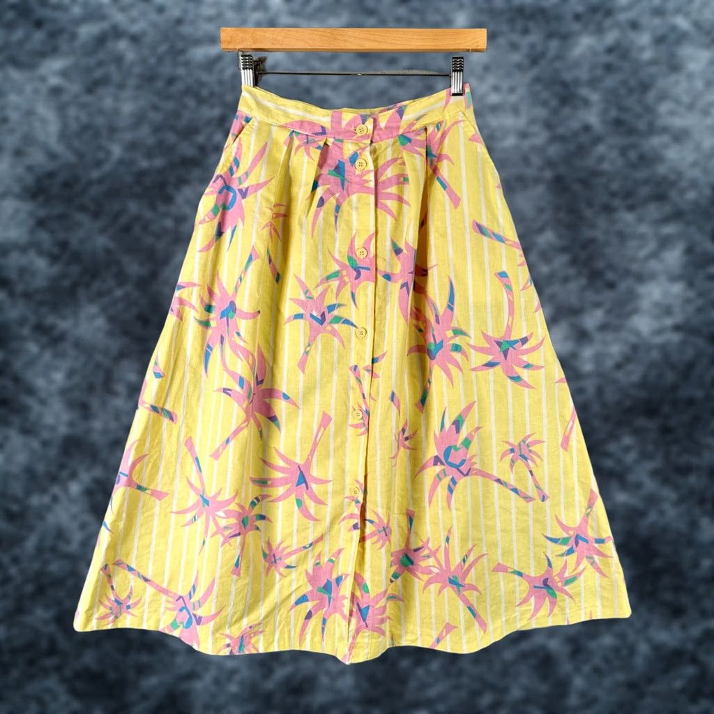 Wrangler VINTAGE Wrangler Palm Tree Skirt High Midi 9/25 80s 90s Denim Cotton Floral Yellow Womens Skirt Size 30" / US 8 / IT 44 - 1 Thumbnail