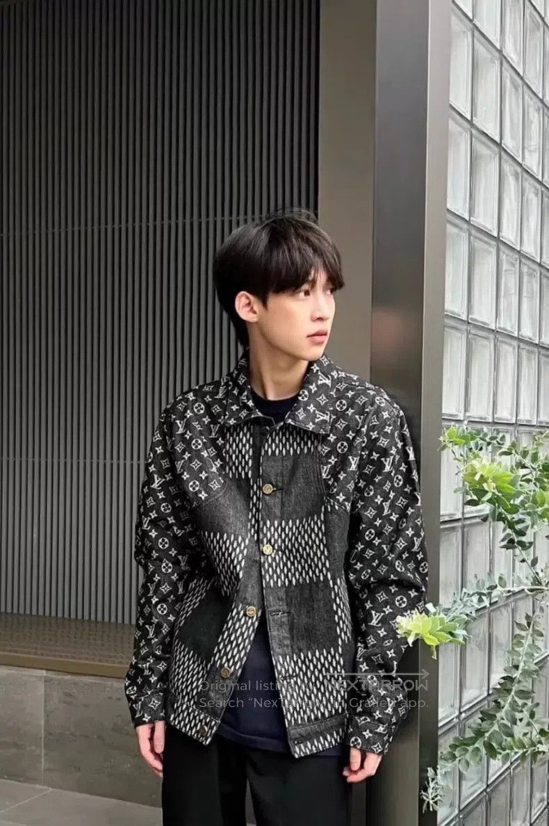 Louis Vuitton Louis Vuitton Old flower full print grey denim jacket Size US M / EU 48-50 / 2 - 8 Thumbnail