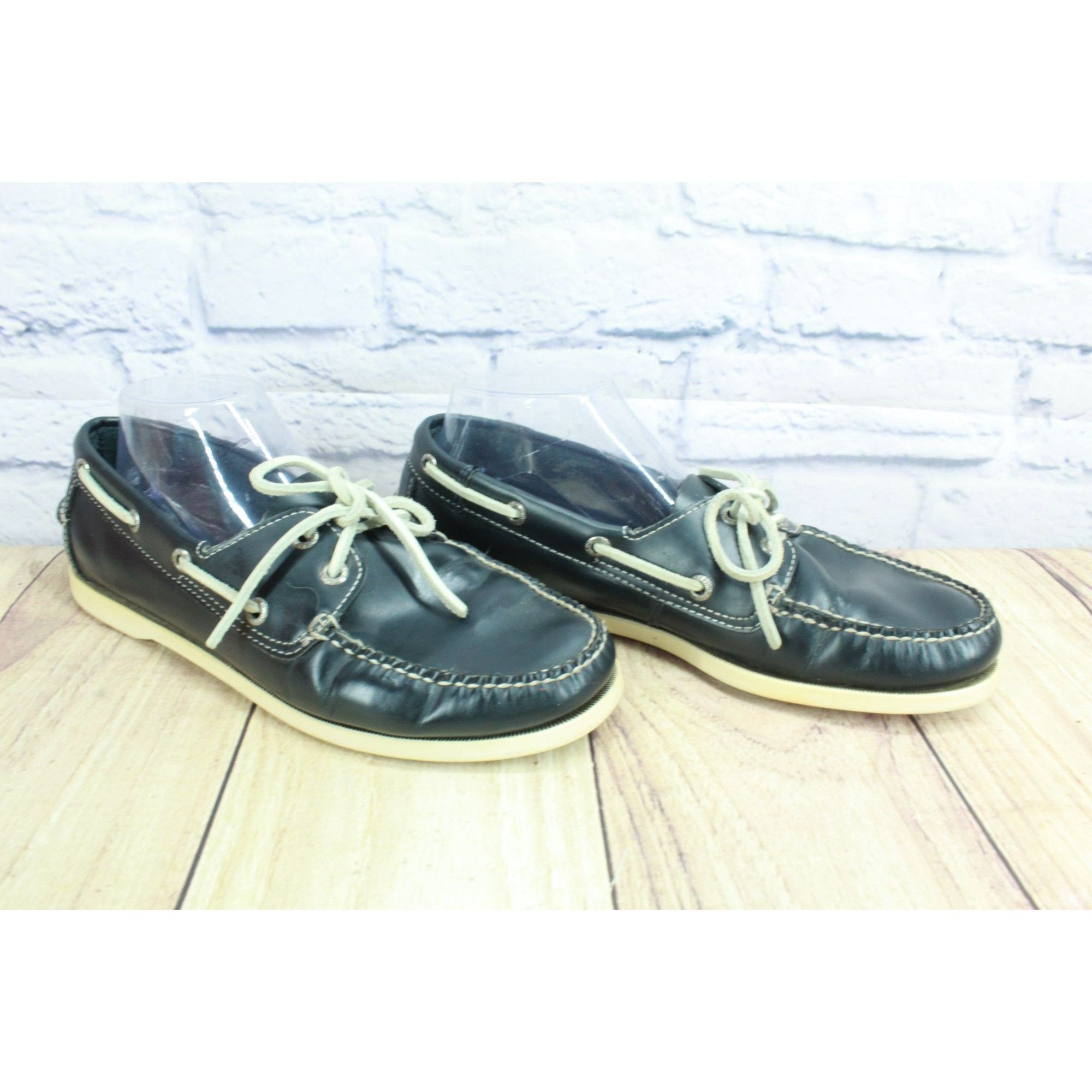 L.L. Bean LL Bean Navy Blue Leather Slip-On Boat Loafers Size US 9.5 / EU 42-43 - 2 Thumbnail
