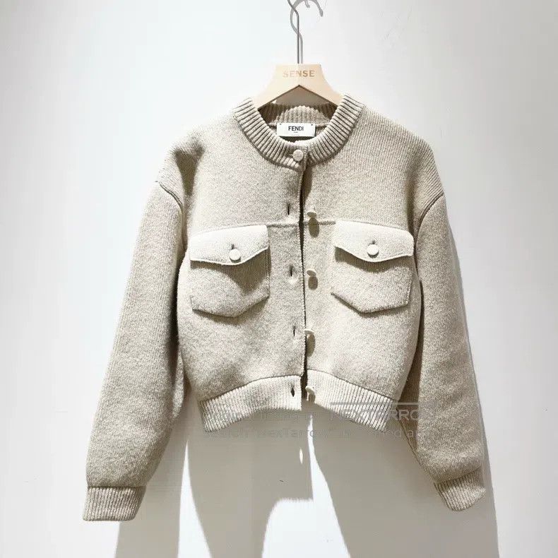 Fendi Fendi 25FW Autumn-Winter Loose Knit Wool Cardigan Size XS / US 0-2 / IT 36-38 - 1 Thumbnail