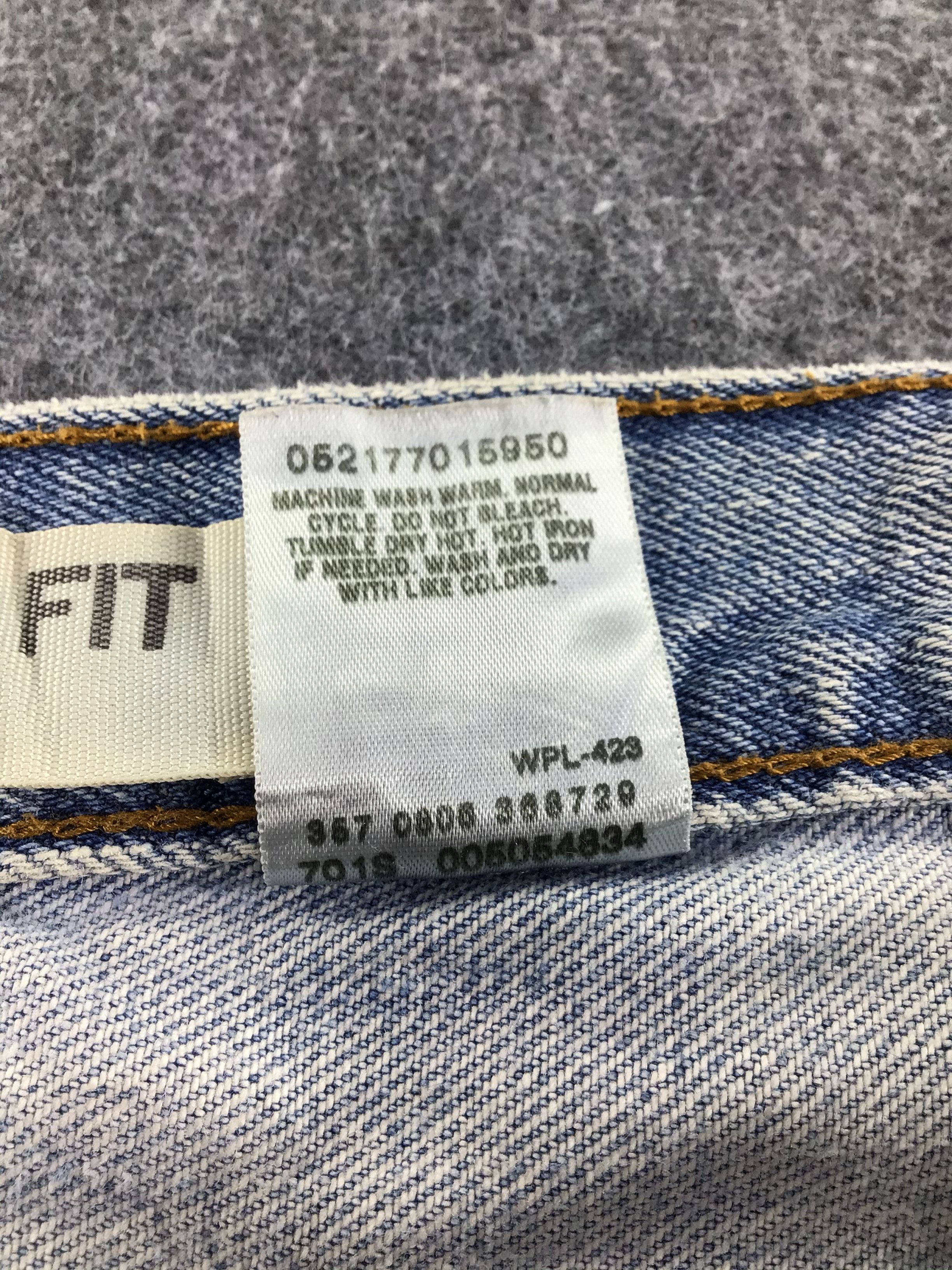 Levi's Vintage Levis 505 Jeans-J596 Size US 37 - 10 Thumbnail
