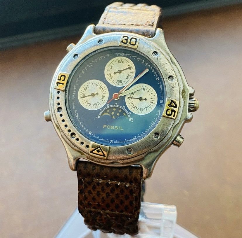 Fossil 1995 FOSSIL CHRONOGRAPH MOON PHASE WATCH BQ-8732 Size ONE SIZE - 1 Thumbnail