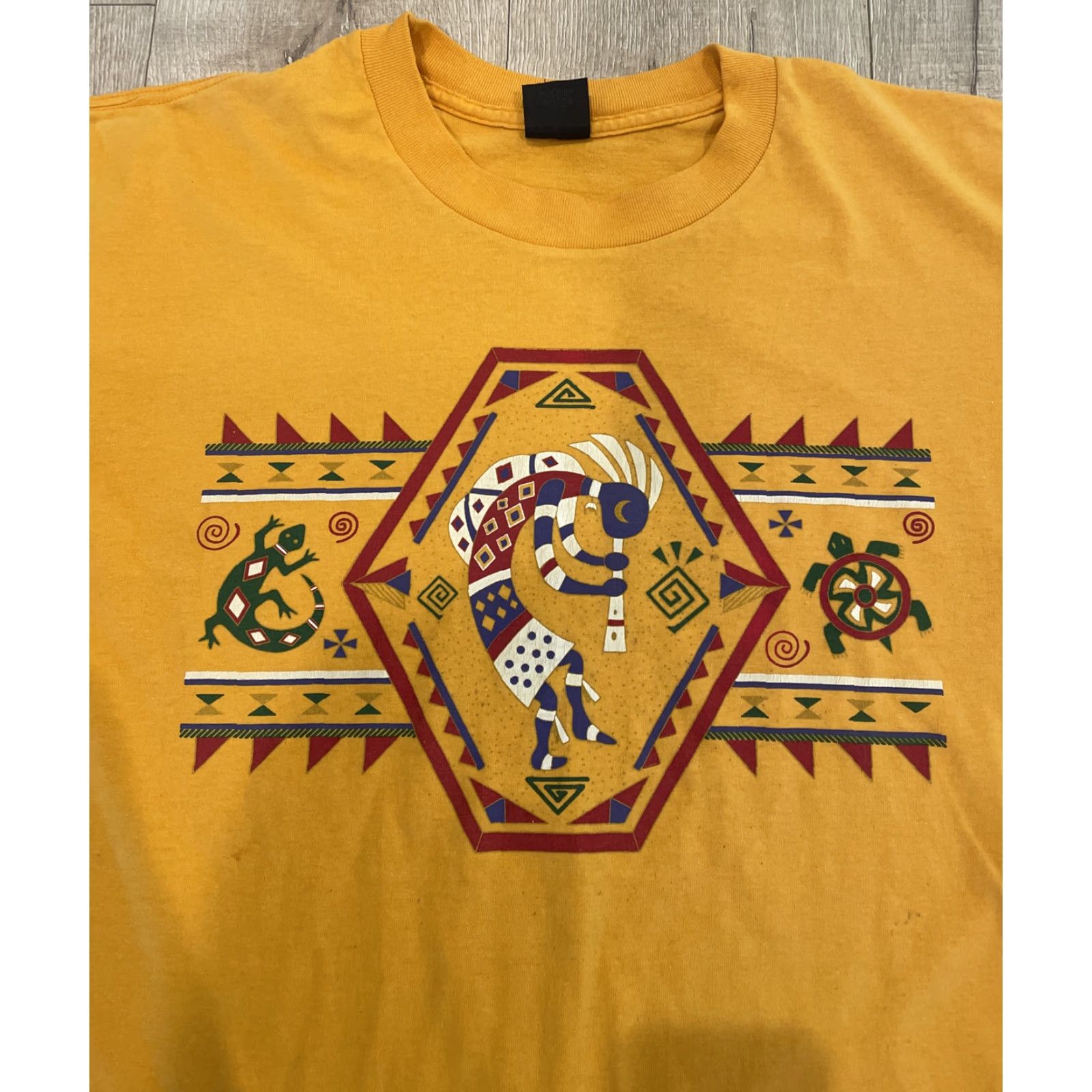 Vintage VINTAGE Unbranded Gecko Lizard Graphic T-Shirt Adult XL Orange Solid Short Sleeve 80s 90s Southwestern Mens Size US XL / EU 56 / 4 - 5 Thumbnail