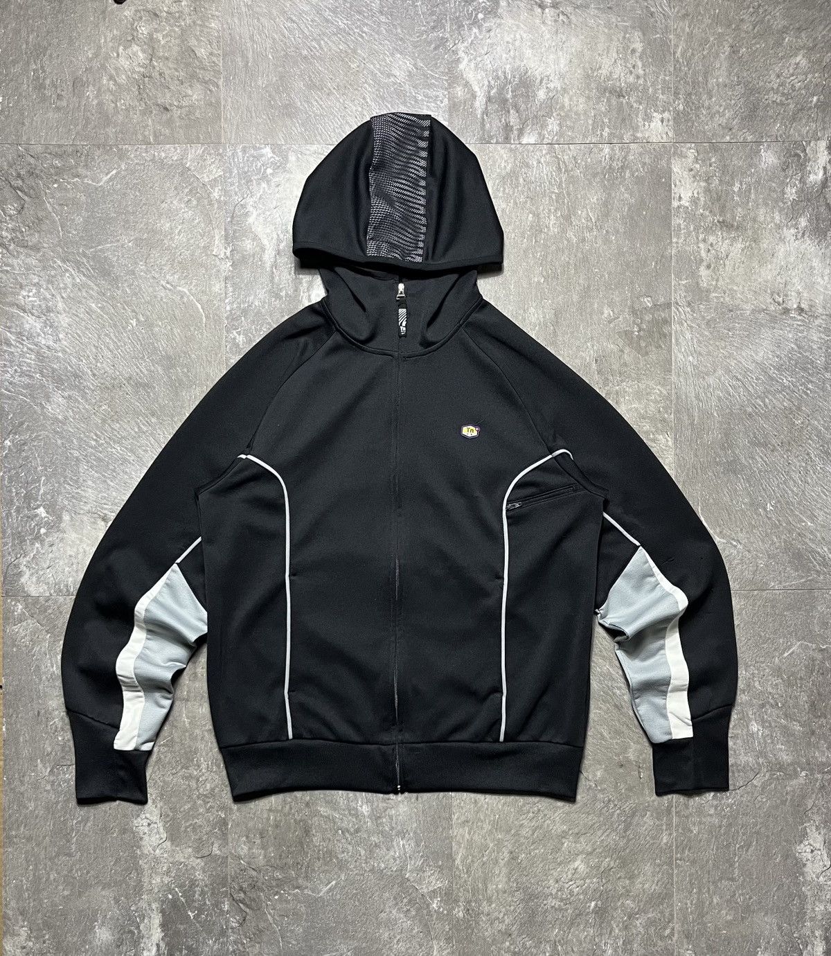 Nike Nike Tn Vintage 90s Rare Zip Up Hoodie With Logo Drill Size US M / EU 48-50 / 2 - 1 Thumbnail