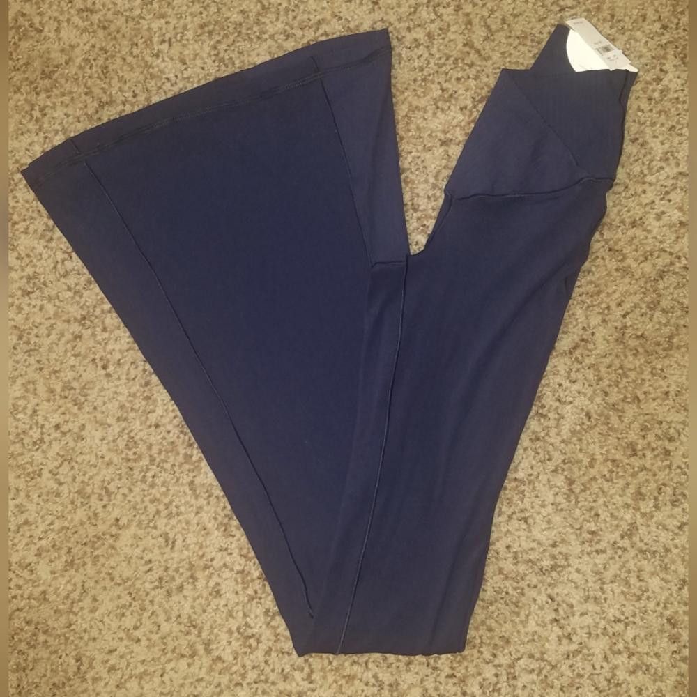 Designer NWT Aerie Offline Real Me Super Flare XXS Blue Leggings Size 25" / US 0 / IT 36 - 1 Thumbnail