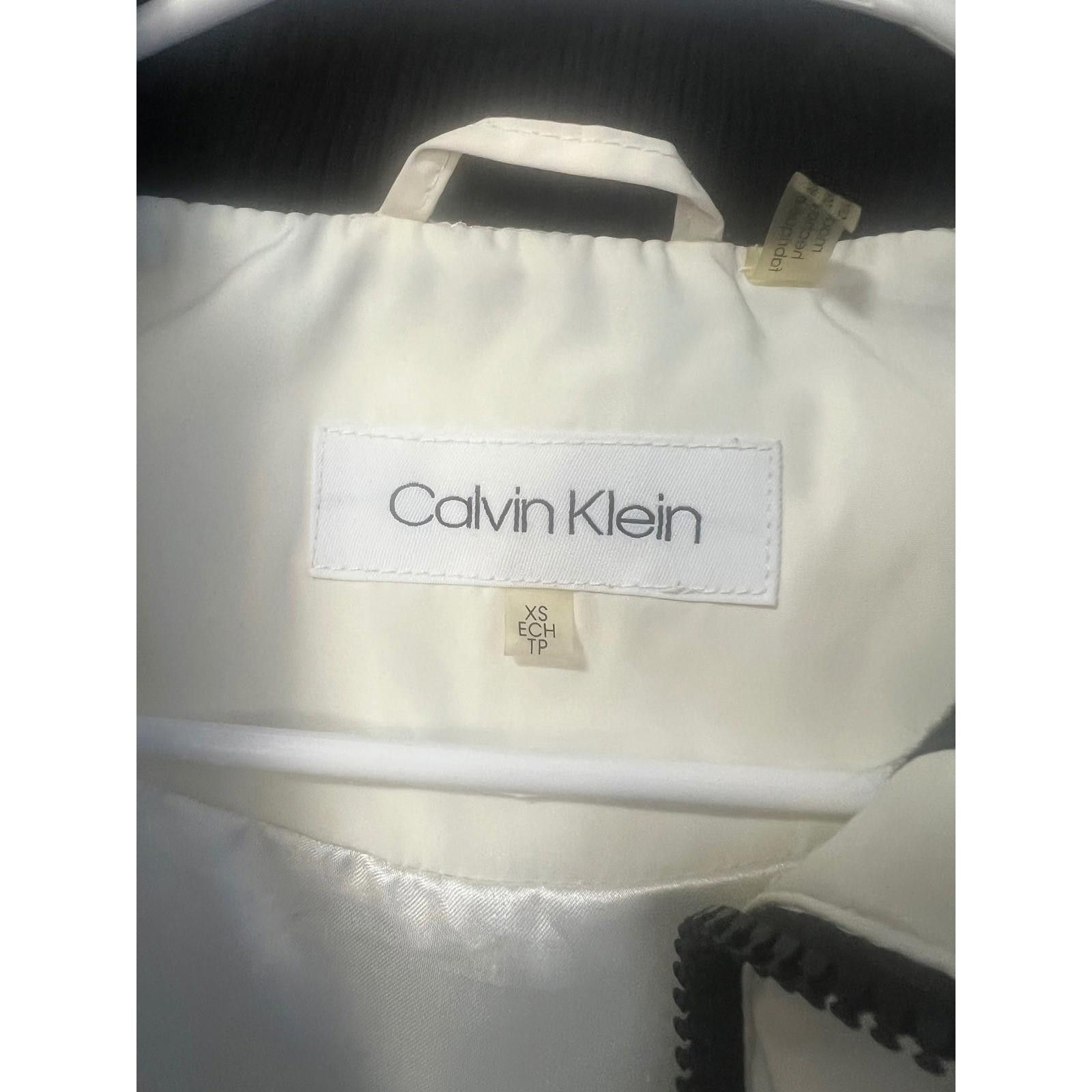 Calvin Klein Calvin Klein Womens Puffer Vest White Black Ribbed Panels XS Size XS / US 0-2 / IT 36-38 - 3 Thumbnail