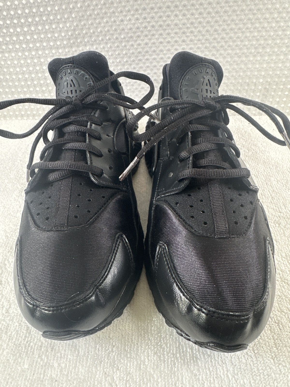 Nike Nike Air Huarache Run Triple Black Ladies Shoes Size US 9 / EU 42 - 3 Thumbnail