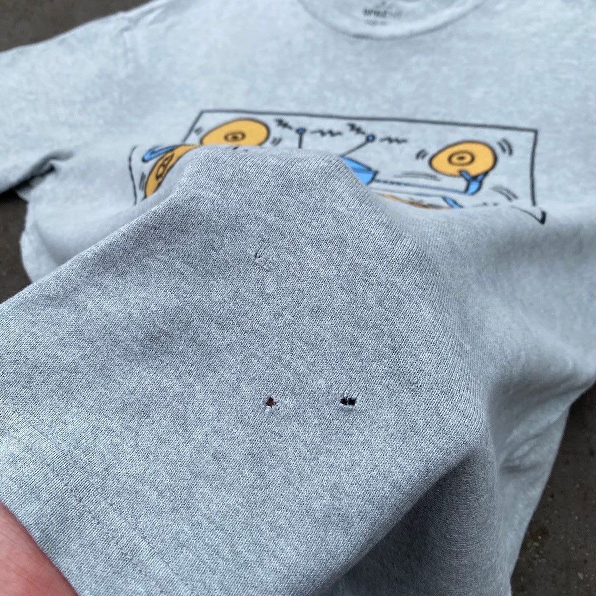 Uniqlo RARE ‼️ Keith Haring Size US M / EU 48-50 / 2 - 5 Thumbnail