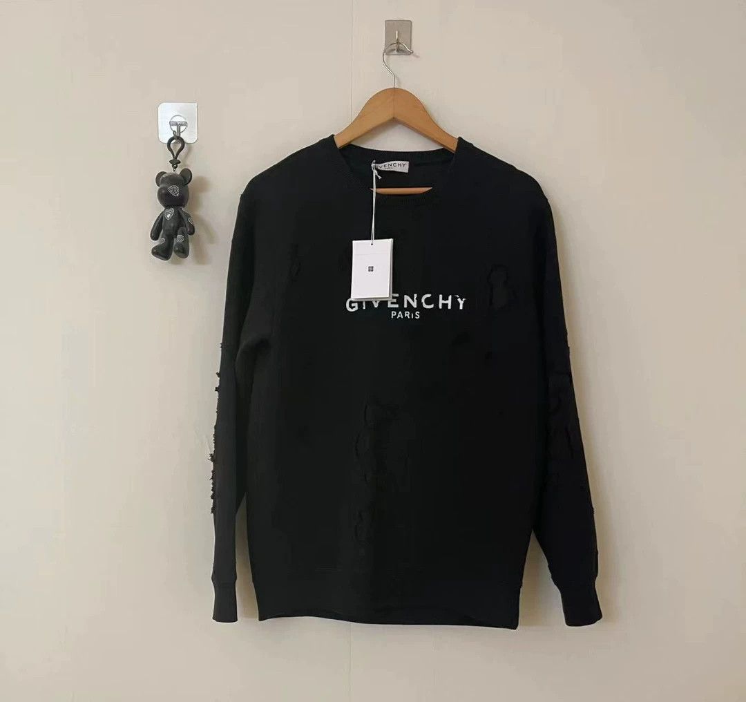 Givenchy givenchy distressed black sweatshirt Size ONE SIZE - 1 Thumbnail
