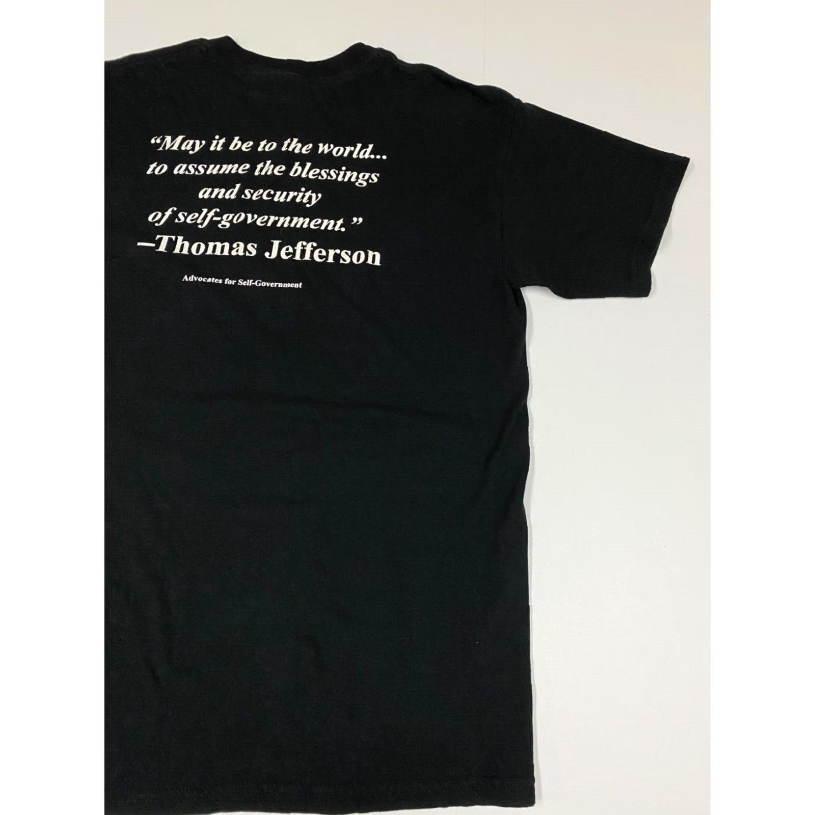 Gildan Thomas Jefferson Mens Shirt Medium black politics T-Shirt Crew Neck Cotton Spandex Logo Gildan Regular Classic Vintage No Size US M / EU 48-50 / 2 - 7 Thumbnail