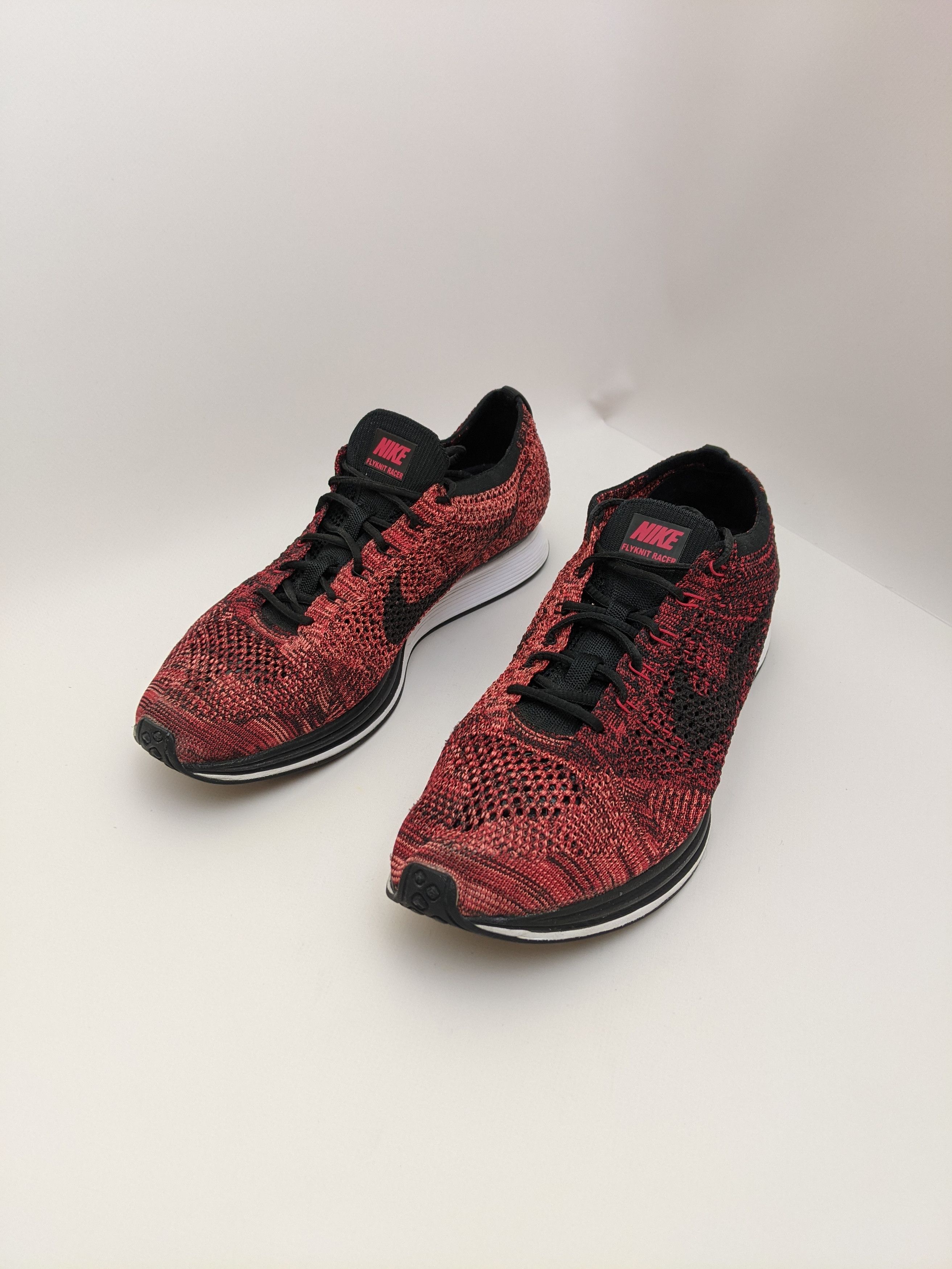 Nike Flyknit Racer Fire Rooster US 10 Sneakers trainers
