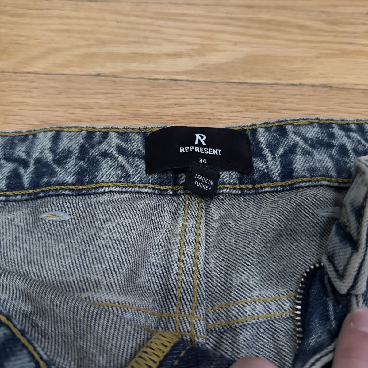 Represent Clo. Represent R2D DOUBLE DESTROYER BAGGY DENIM Size 34 Size US 34 / EU 50 - 4 Thumbnail