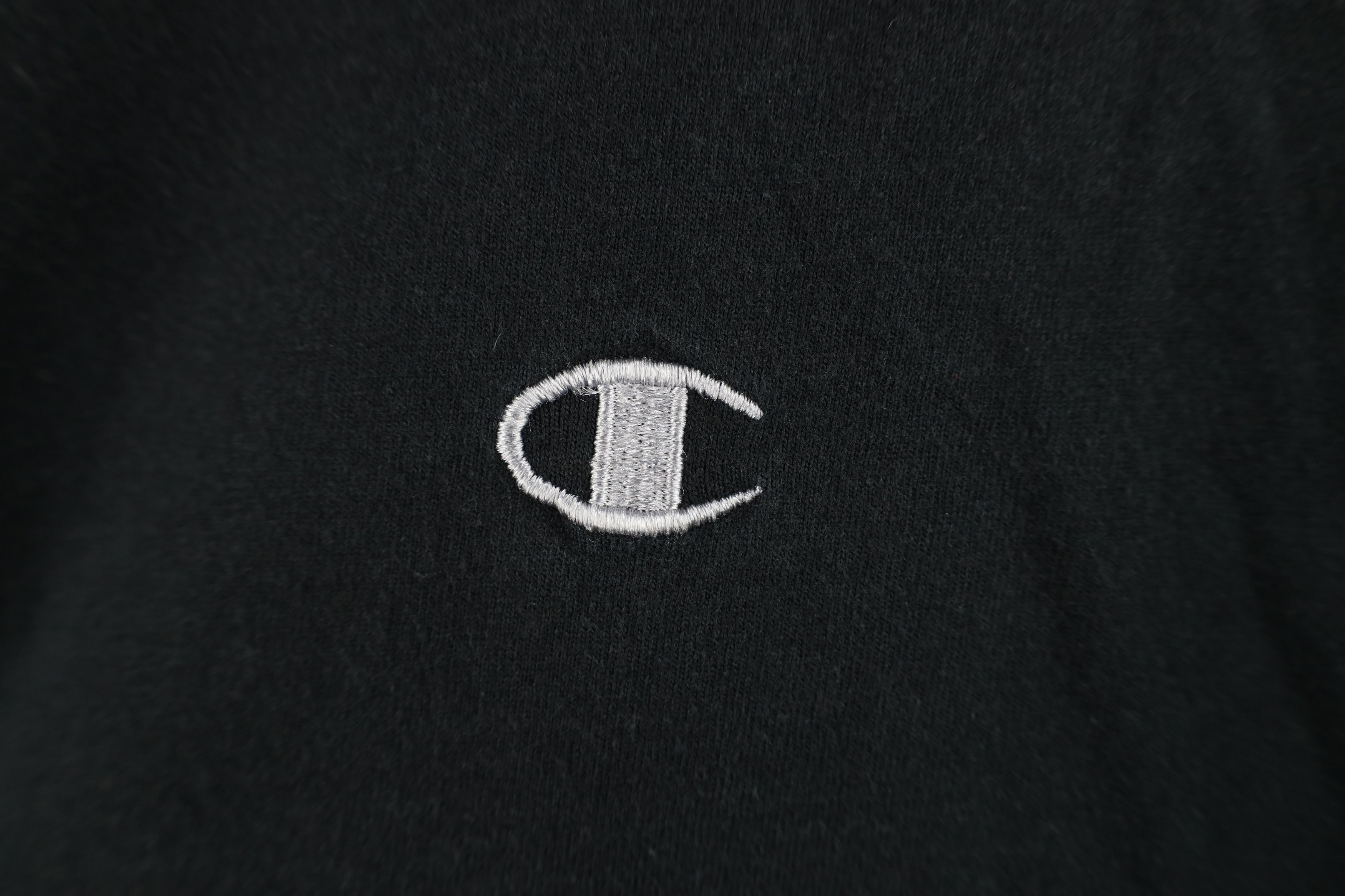 Champion Vintage Y2K Champion Faded Heavyweight Cotton T-Shirt Black Size US L / EU 52-54 / 3 - 4 Thumbnail