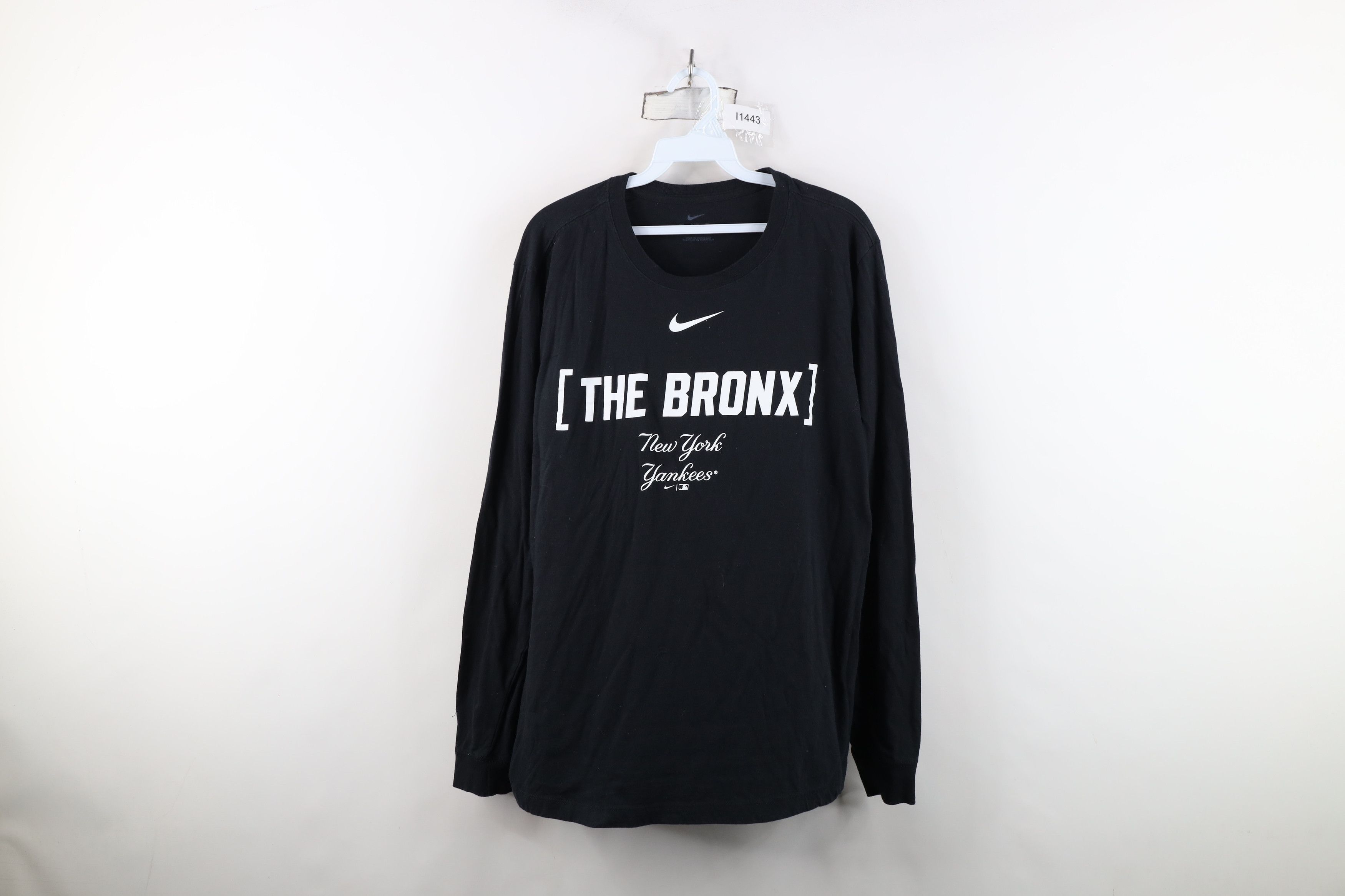 Nike Nike York Yankees Travis Scott Center Swoosh T-Shirt Black Size US L / EU 52-54 / 3 - 1 Thumbnail