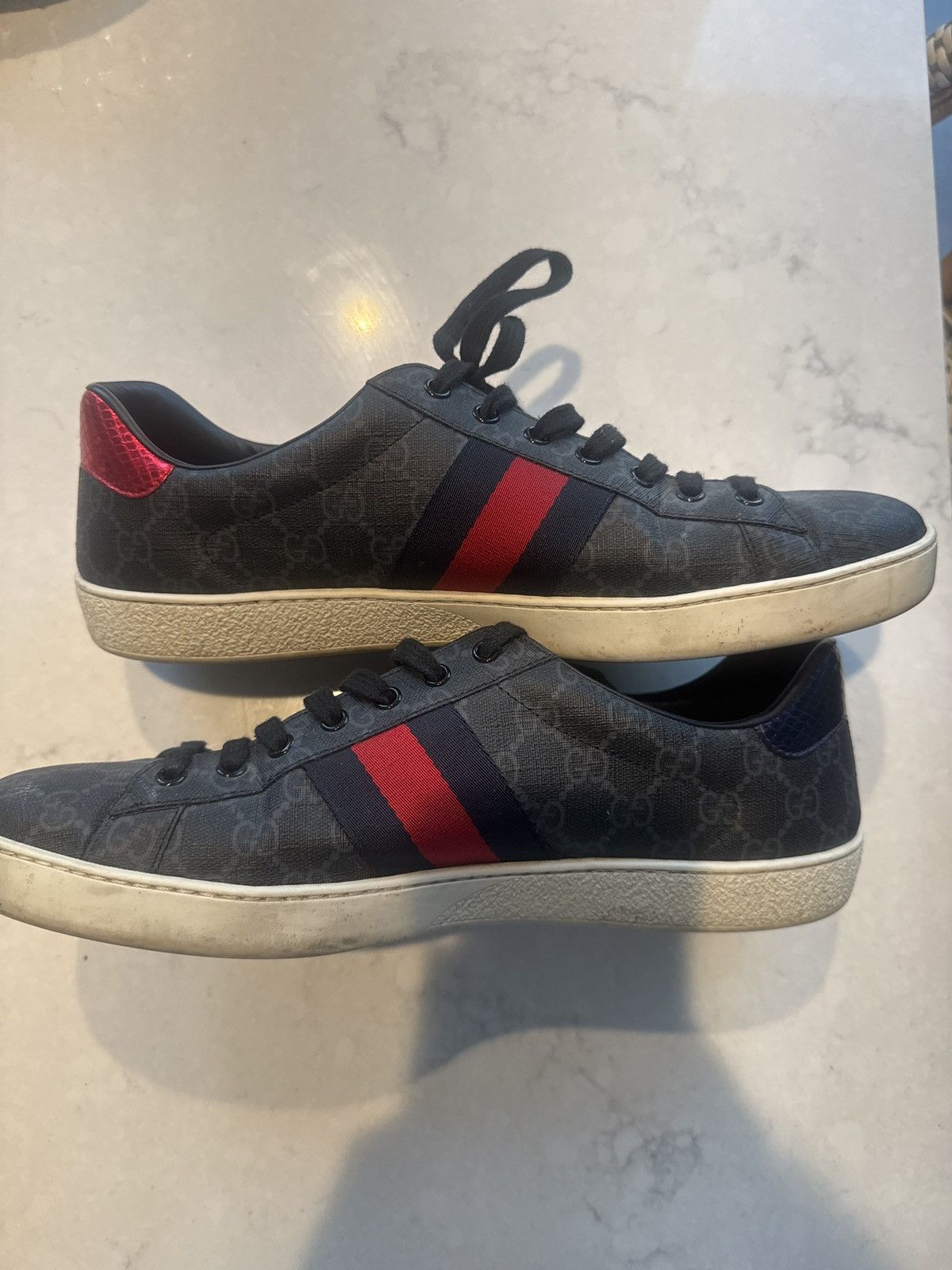 Gucci Men's Ace GG Supreme Sneakers Size US 11 / EU 44 - 2 Thumbnail
