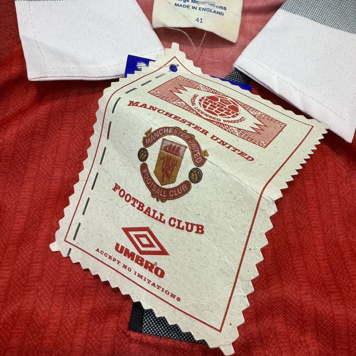 Umbro Manchester united 96/98 home shirt #11 Giggs (bnwt) Size US L / EU 52-54 / 3 - 9 Thumbnail