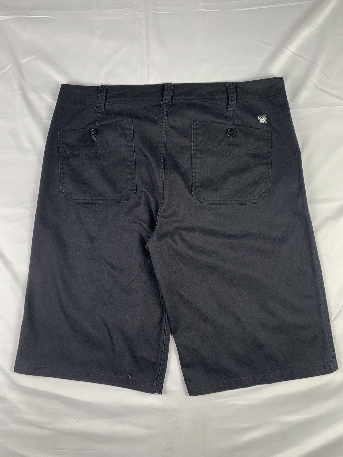 Analog 2000s Burton Analog Skate Mini Logo Work Chino Shortpants Size US 34 / EU 50 - 3 Thumbnail