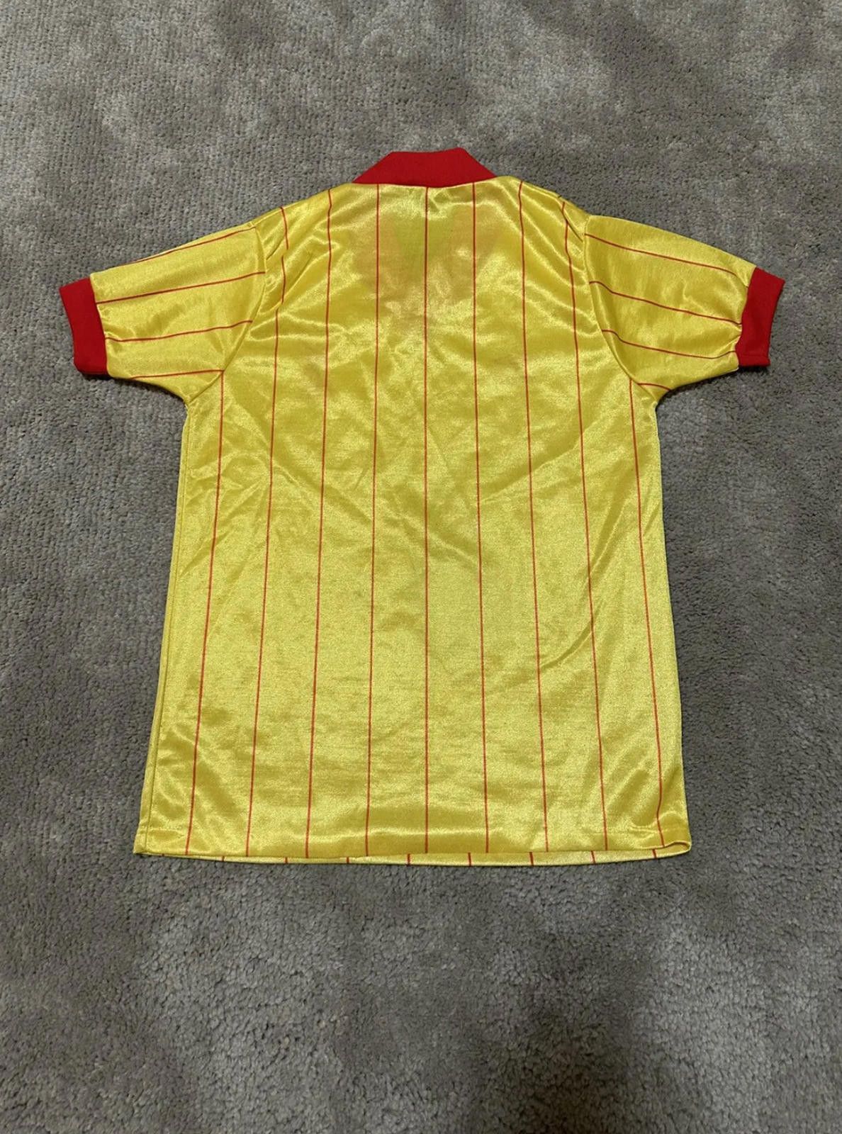 Umbro Vintage Umbro Liverpool 1981 1984 Away Football Shirt Jersey Size US S / EU 44-46 / 1 - 6 Thumbnail
