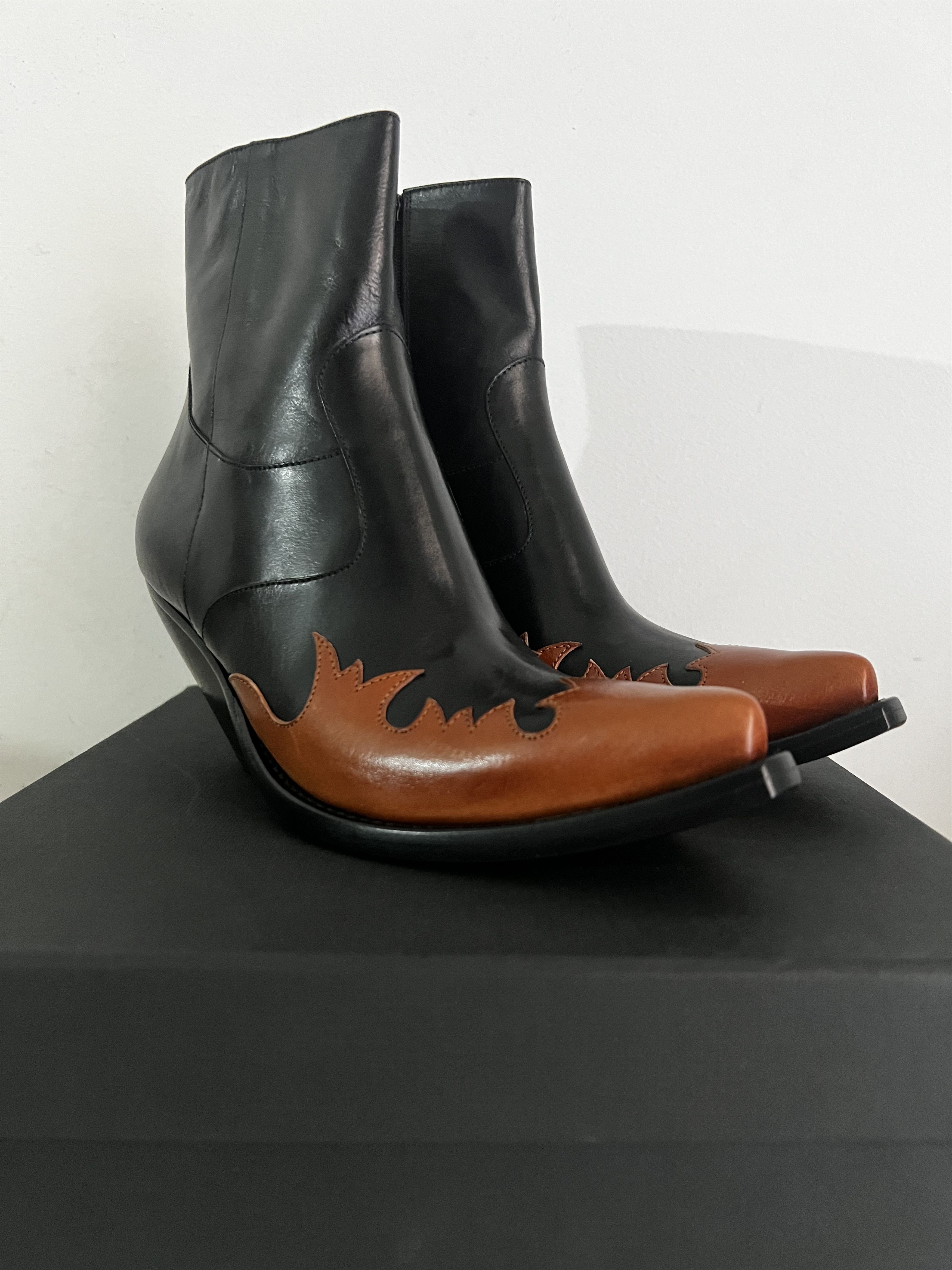 Vetements Vetements - Leather Ankle Cowgirl Boots Size US 8 / IT 38 - 13 Thumbnail