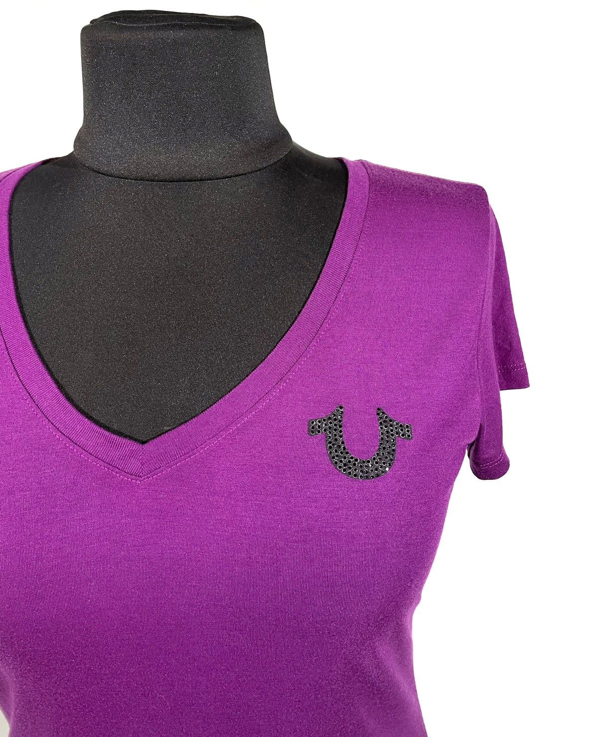 Japanese Brand × True Religion True Religion Women T Shirt V Neck Purple Rhinestone Logo Size L / US 10 / IT 46 - 2 Thumbnail
