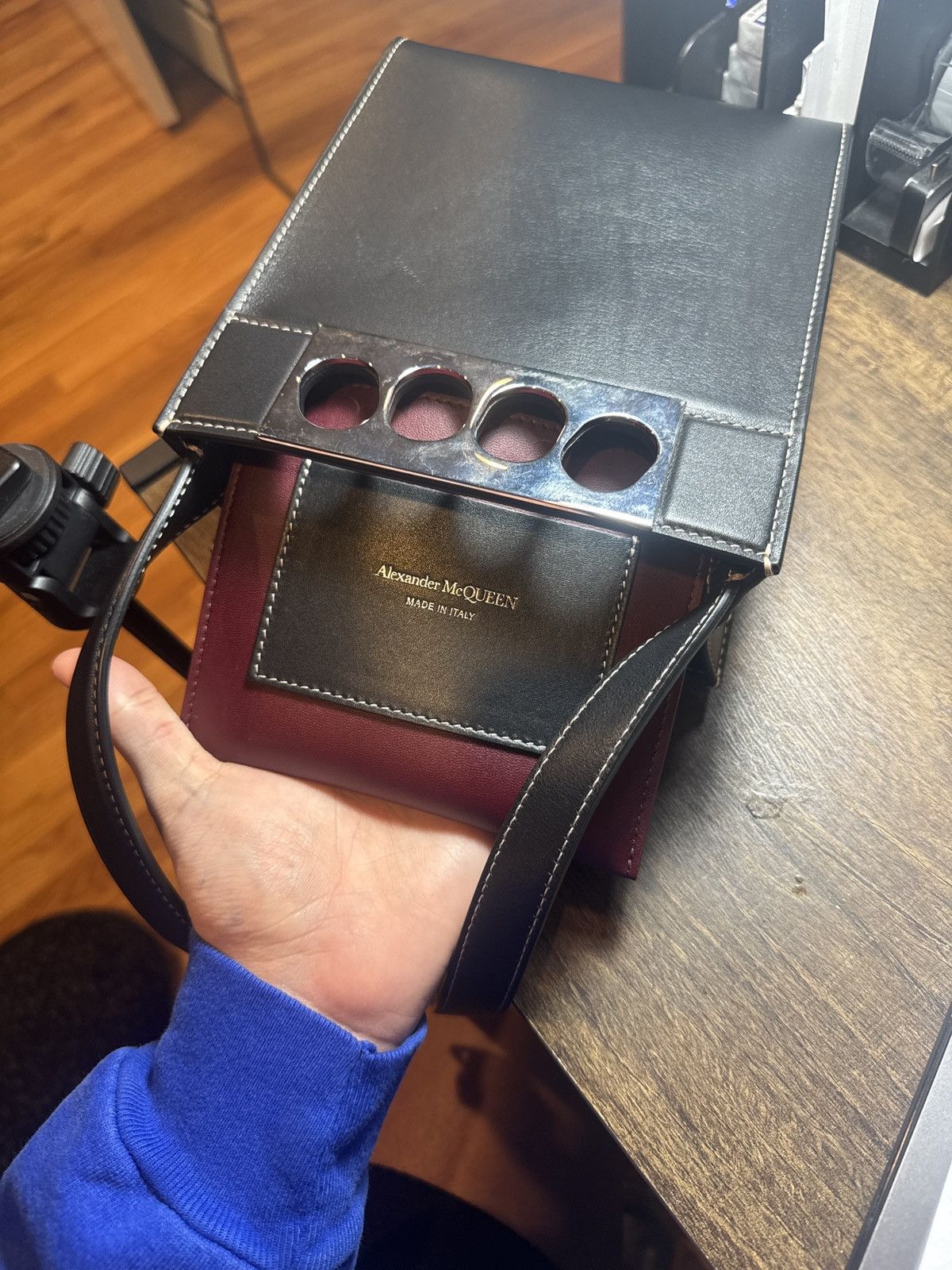 Alexander McQueen Alexander McQueen bag ⛓️‍💥 Size ONE SIZE - 4 Thumbnail