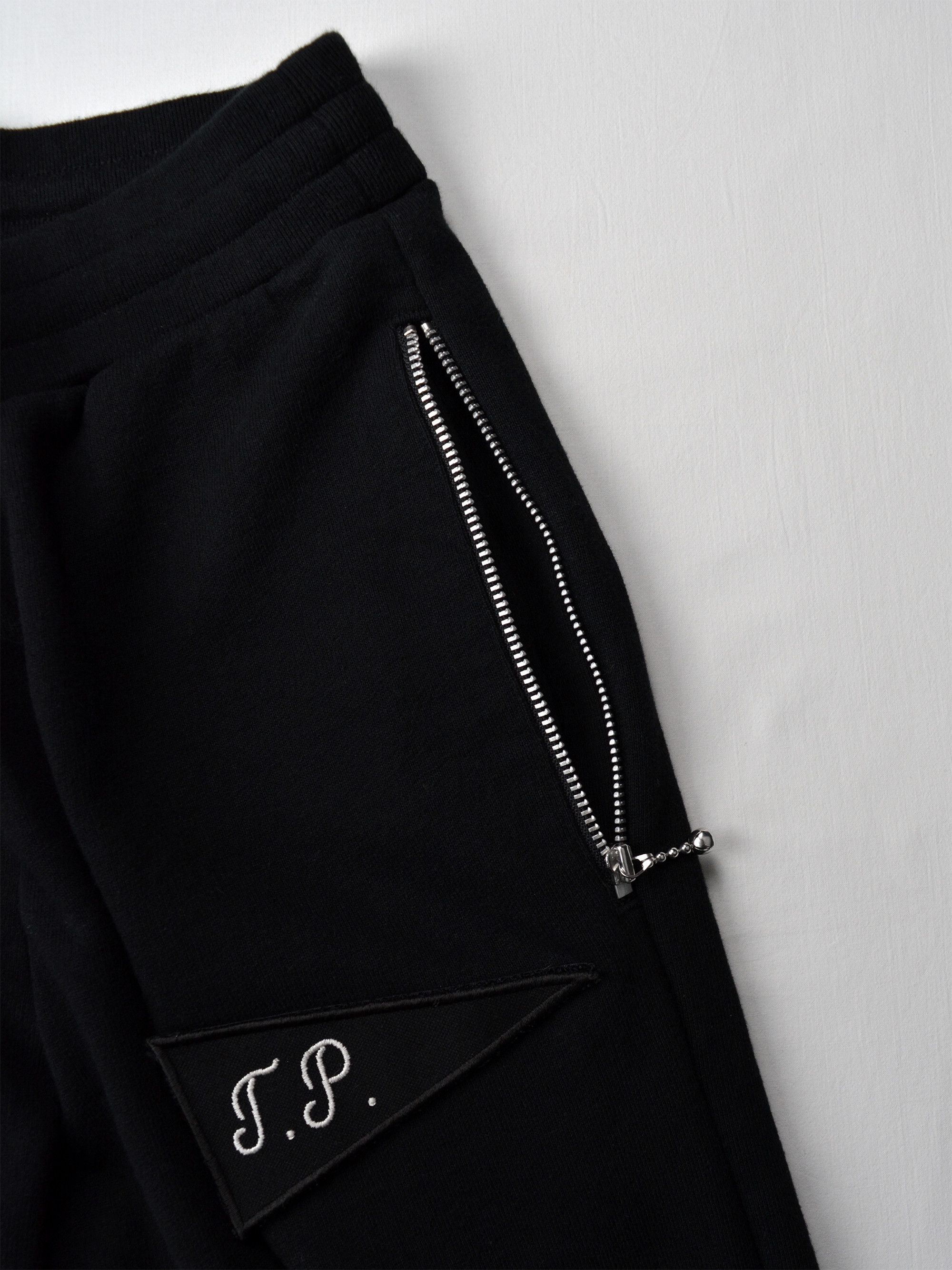 Gosha Rubchinskiy A/W 2018 - (made in Japan) sweatpants with velcro patches Size US 29 - 4 Thumbnail