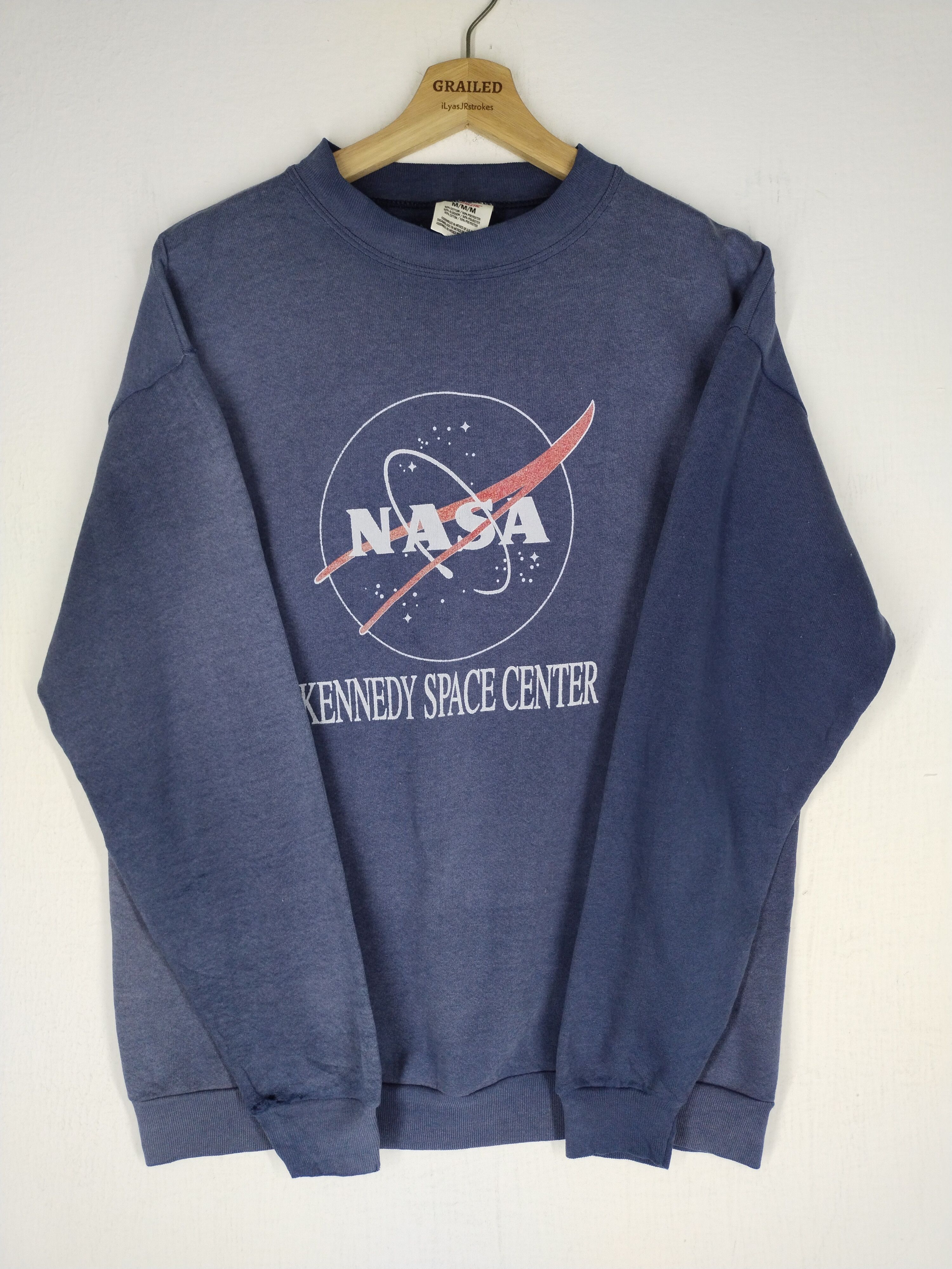 NASA × Vintage 🔥 Vtg Nasa Kennedy Space Center Sweatshirt Size US M / EU 48-50 / 2 - 2 Thumbnail
