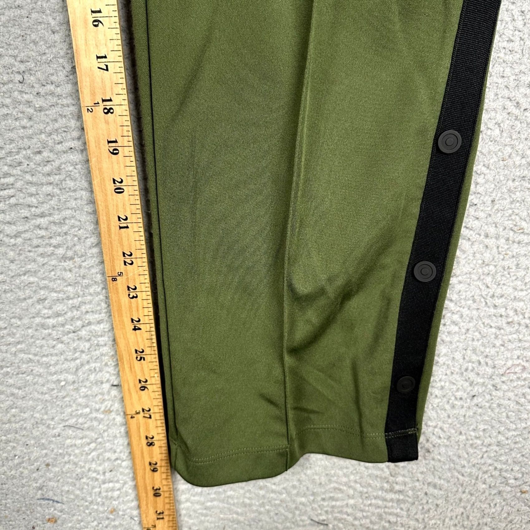 Hunter Hunter For Target Sweatpants Womens 1X Green Snap Side Track Pants Pull On EUC Size 27" / US 4 / IT 40 - 6 Thumbnail