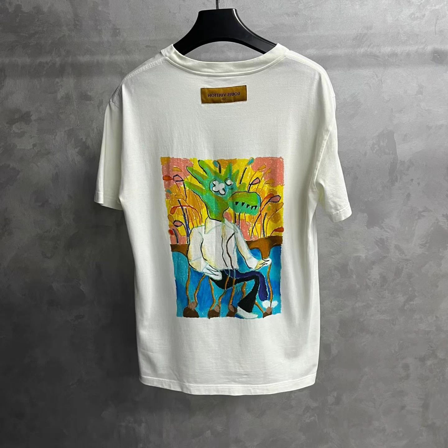 Louis Vuitton Louis Vuitton white print crew neck short sleeve tee L Size US L / EU 52-54 / 3 - 2 Thumbnail