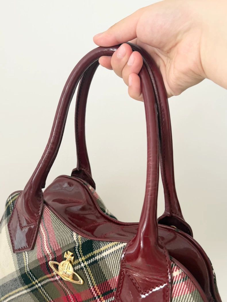 Vivienne Westwood Vivienne Westwood size os Alien red and white checkered gol Size ONE SIZE - 5 Thumbnail