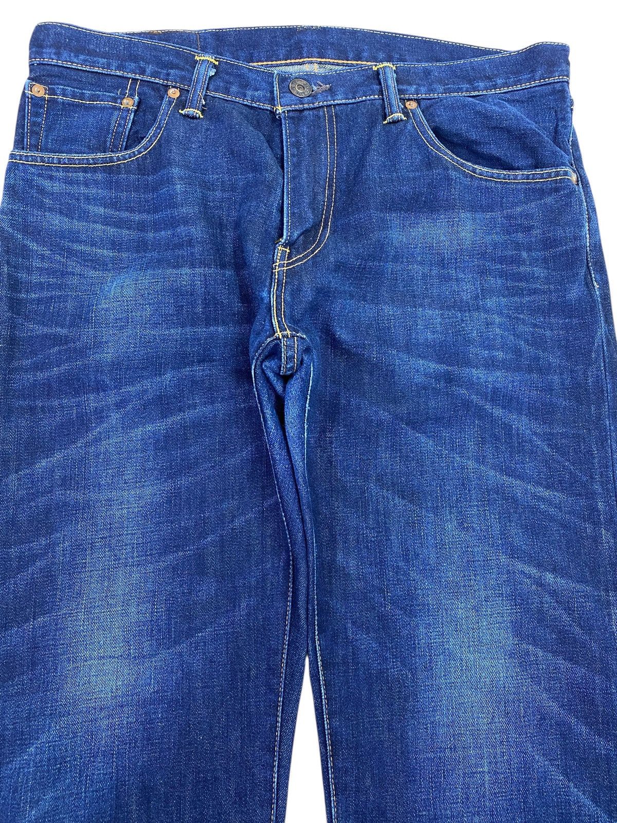 Levi's Levi’s Blue Wash Whiskered Style Straight Leg Jeans Size US 35 - 2 Thumbnail