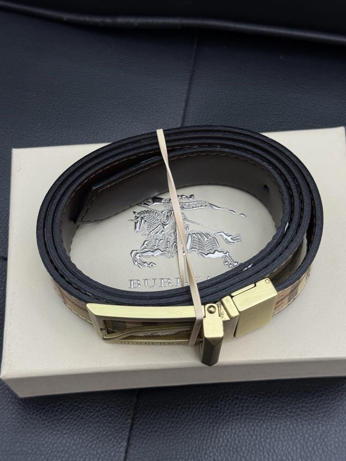 Burberry Burberry Leather Canvas Check Print Gold Buckle Belt 38/95 Size ONE SIZE - 7 Thumbnail