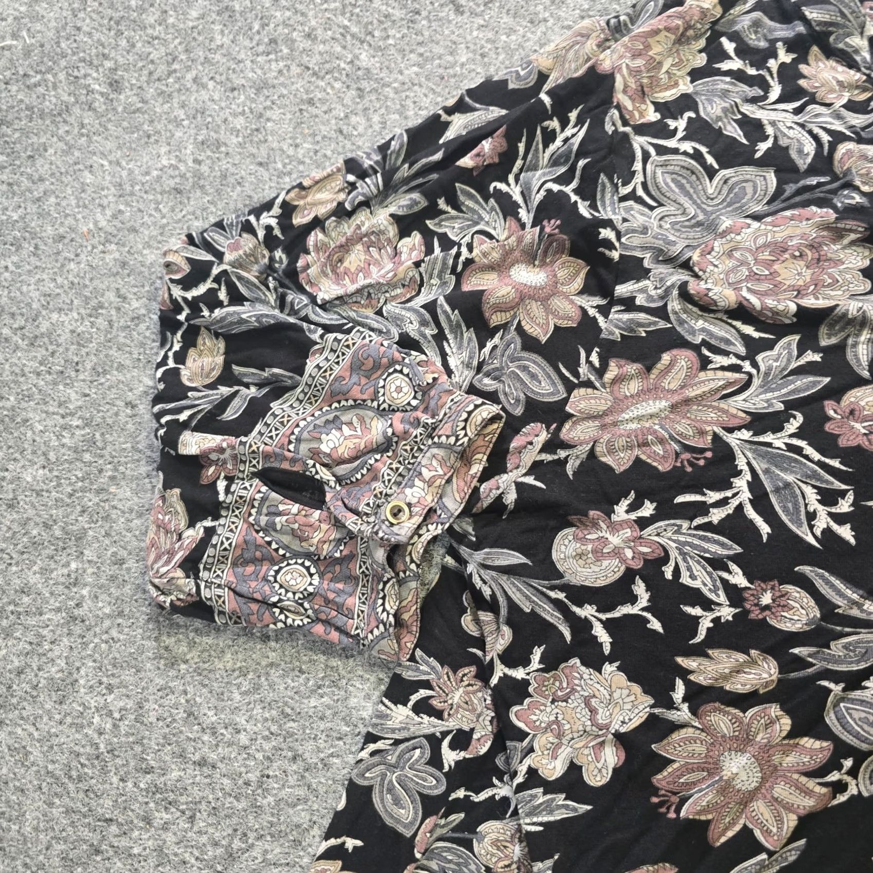 Lucky Brand Lucky Brand Top Women 2X Black White Floral 3/4 Sleeve Boho Casual V-Neck Blouse Size XXL / US 16-18 / IT 52-54 - 4 Thumbnail