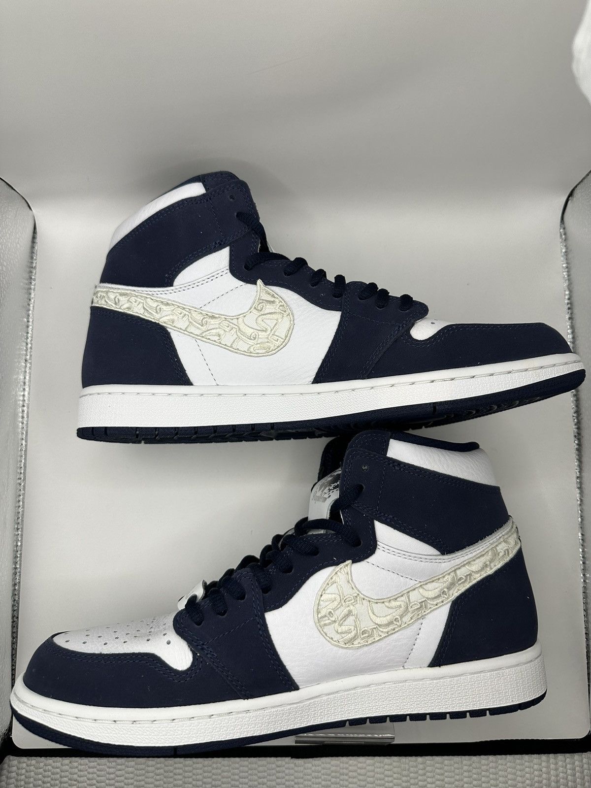 SBTG AJ1 MIDNIGHT BLUE SBTG Size US 10.5 / EU 43-44 - 6 Thumbnail