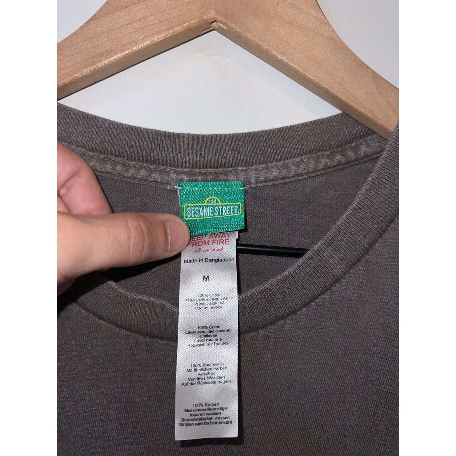City Streets Sesame Street Raised On The Streets Shirt Gray Tee M Medium Size US M / EU 48-50 / 2 - 5 Thumbnail