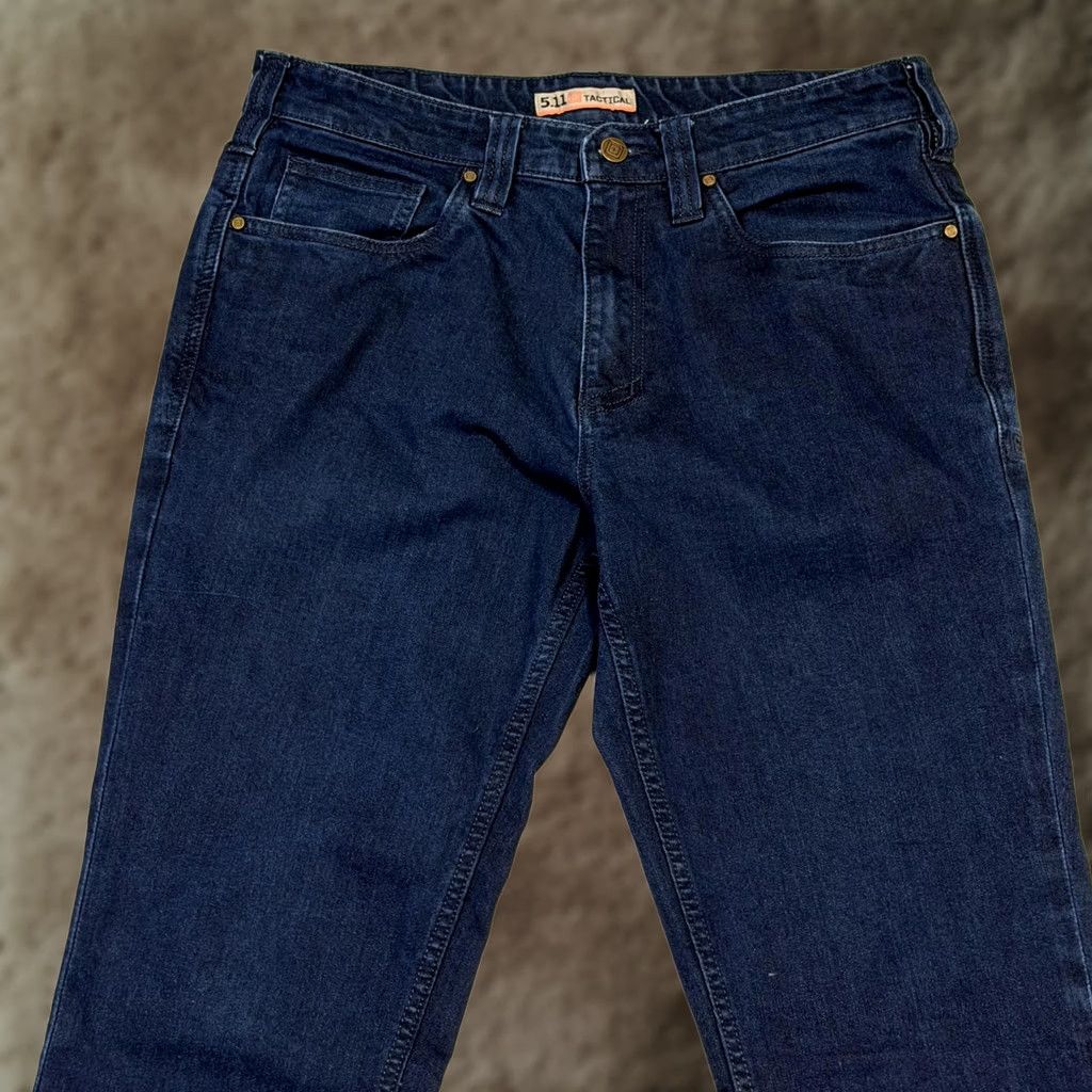 Vintage 5.11 Tactical Jeans Mens 32x34 Blue Regular Fit Straight Denim casual dark wash Size US 32 / EU 48 - 1 Thumbnail